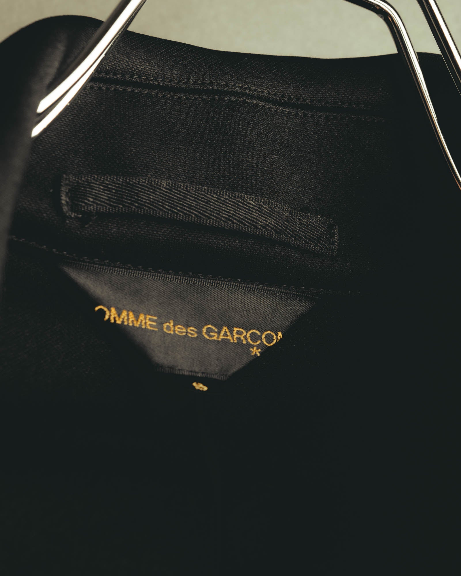 "COMME des GARÇONS" 00's Deconstructed nylon jacket