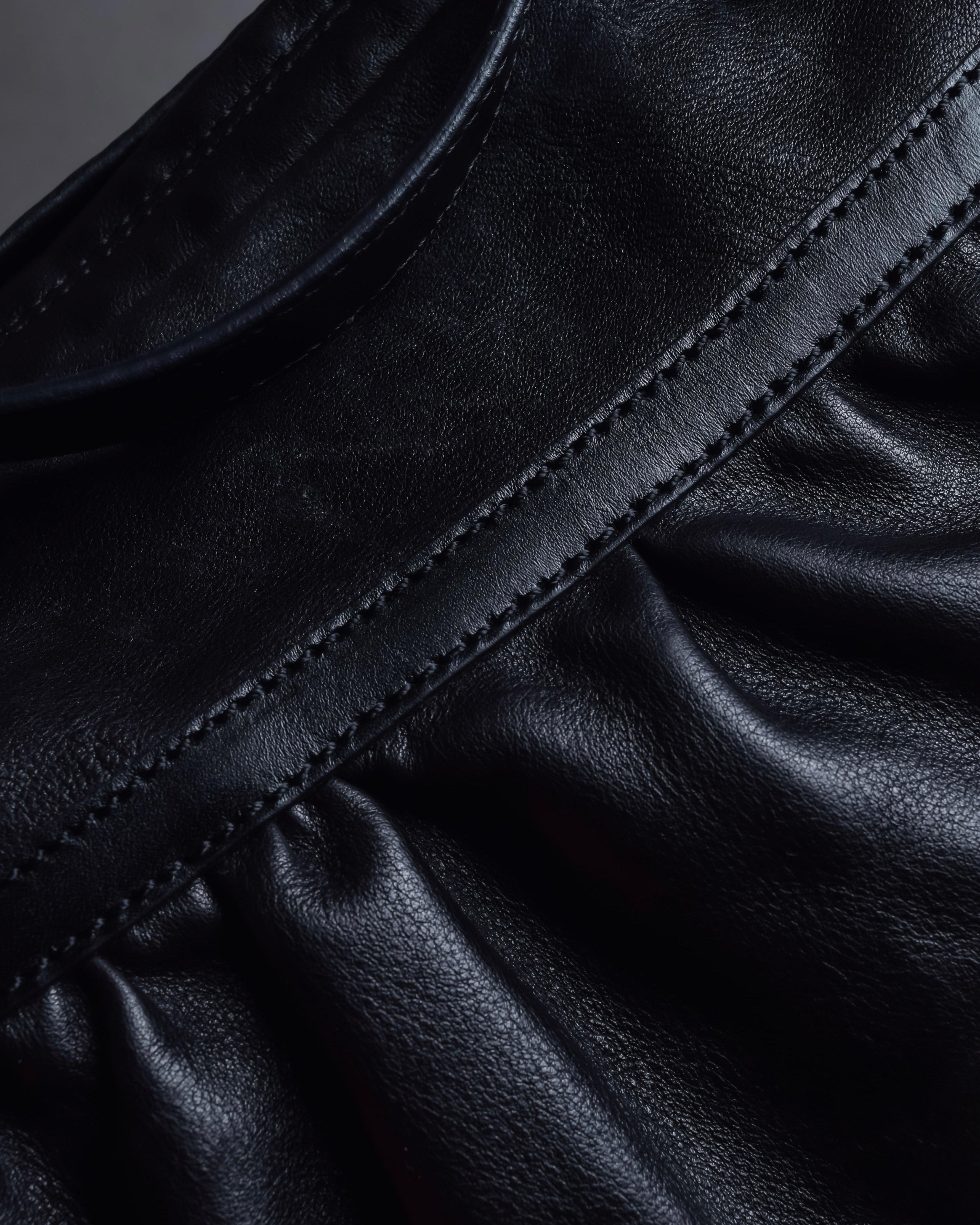 "FENDI" Gold metal gatherd design leather one-shoulder bag