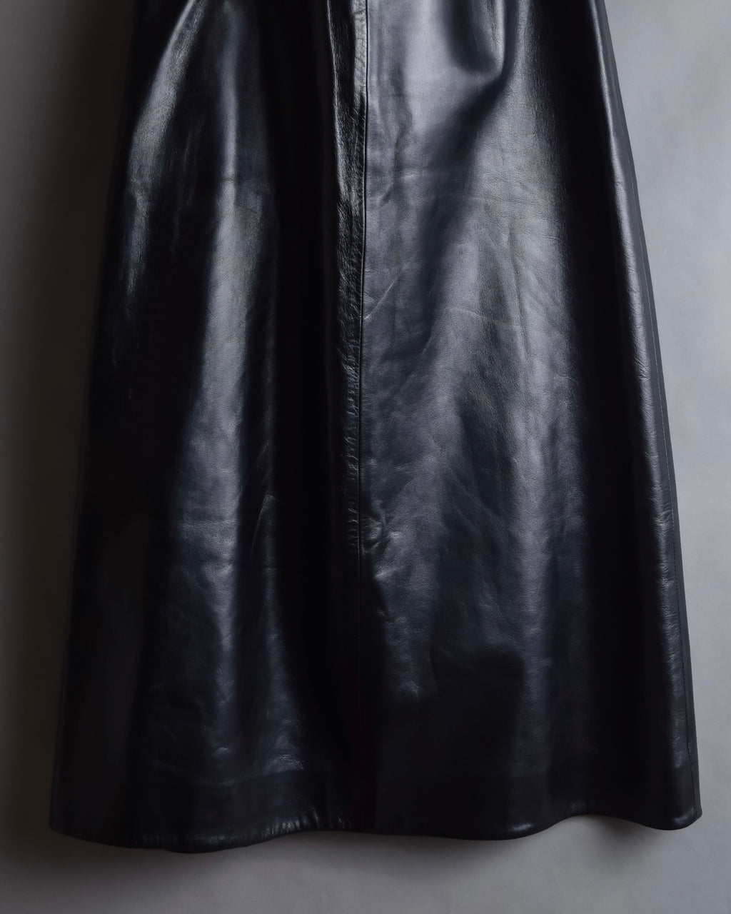 "CELINE" Front metal buckle detail leather skirt