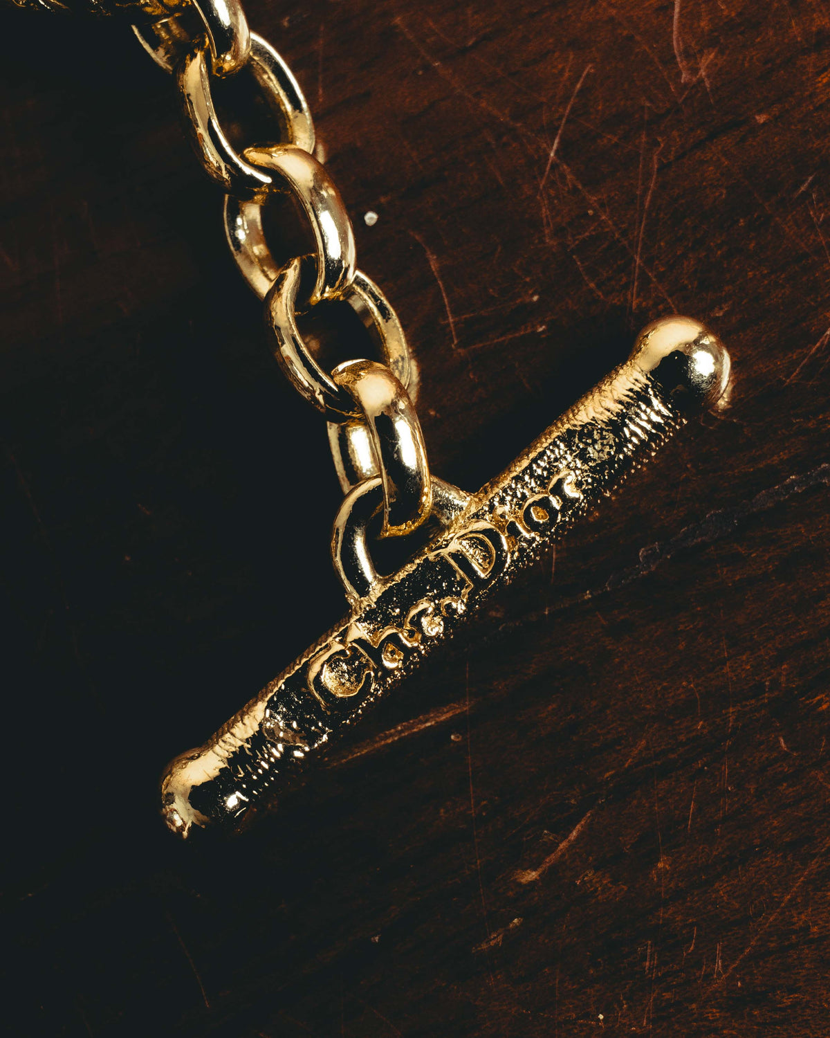 -SPECIAL- “Christian Dior” 70’s-90’s Sculptural openwork gold tone chain bracelet