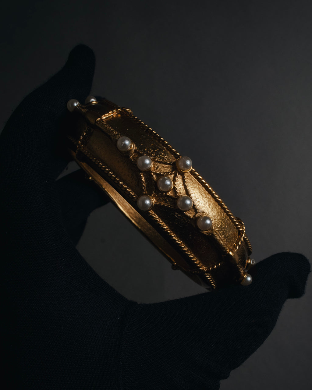 索尼娅·里基尔 80年代末至90年代初哑光金镀仿珍珠伊特鲁里安复兴风格手镯