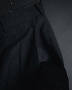 "CHANEL" high-waisted pleated trousers with signature gold button