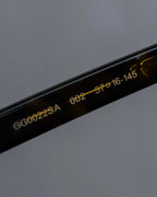 "GUCCI" Wellington frame bee engraved sunglasses