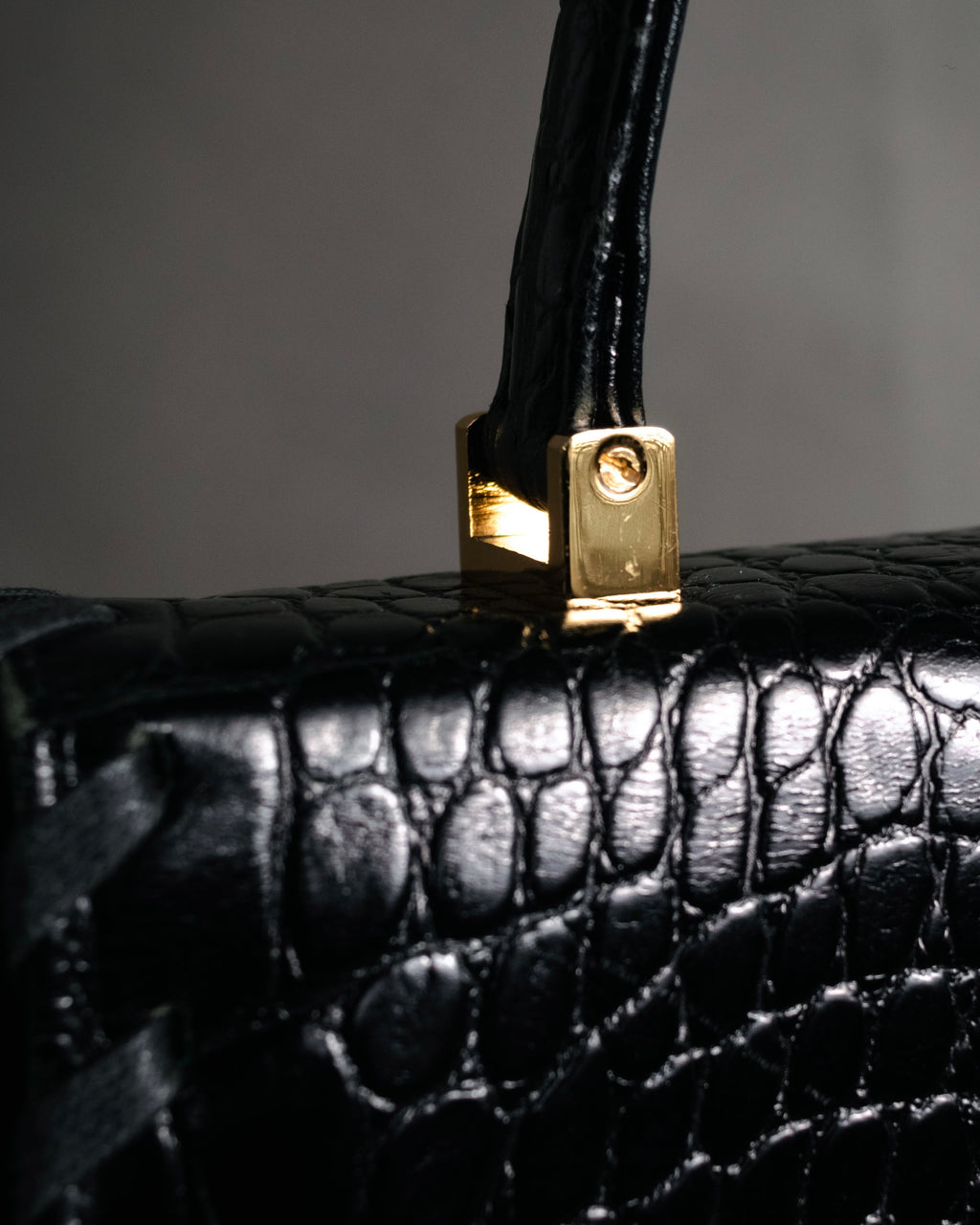 "Yves Saint Laurent" 90’s croc embossed whipstitch trapeze handbag