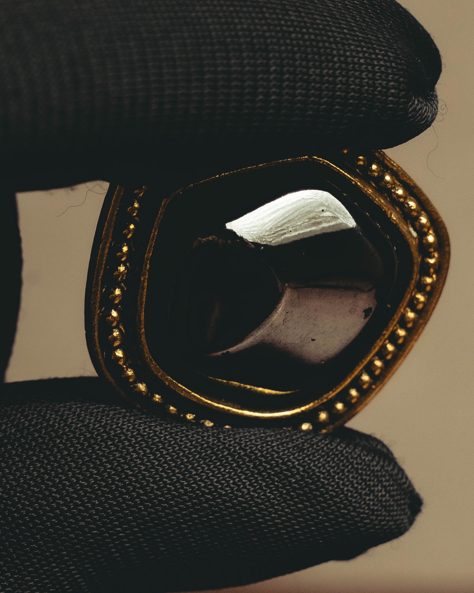 "Yves Saint Laurent" 80's-90's Sculptural black cabochon clip-on earrings