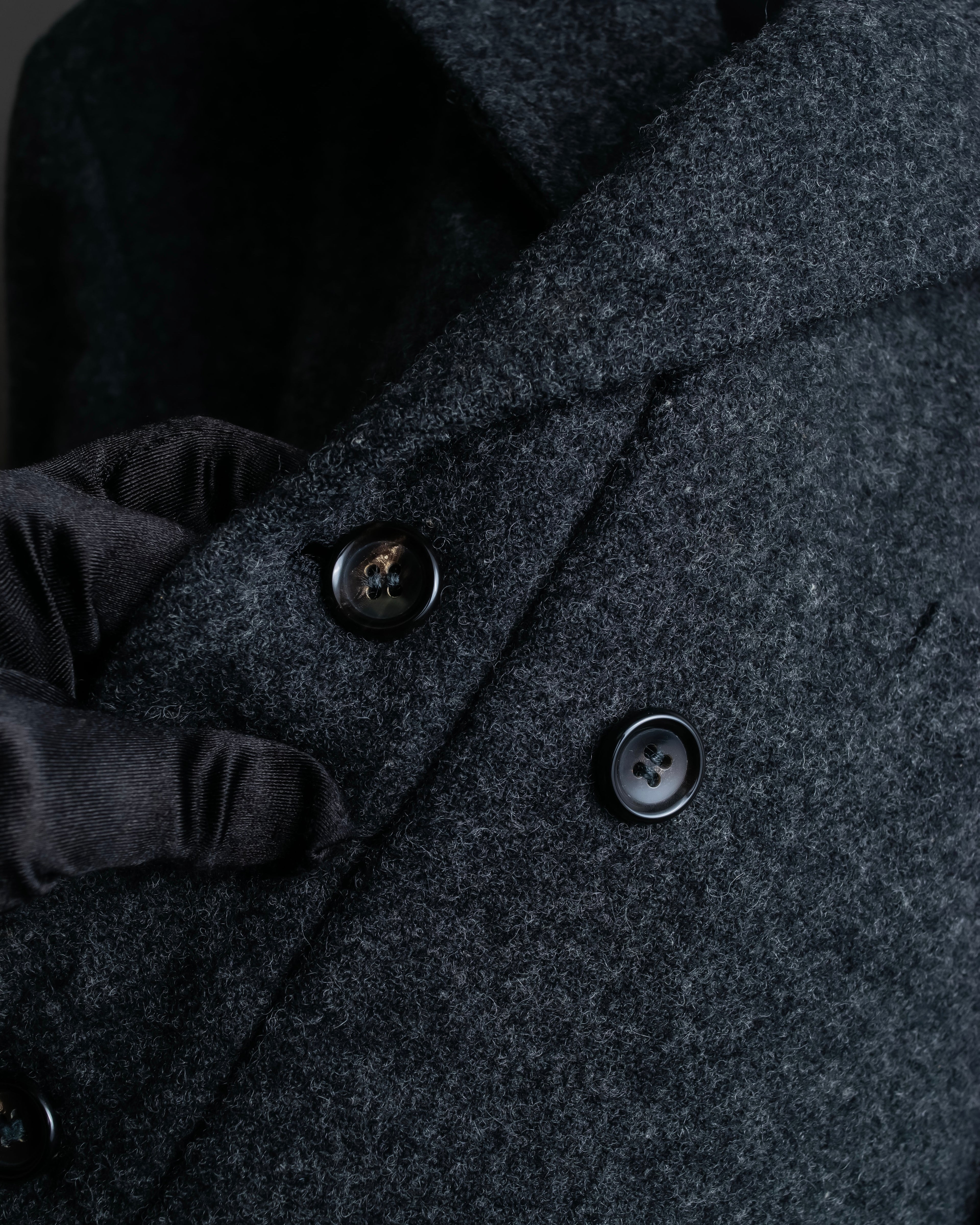 "COMME des GARCONS HOMME PLUS" Structured cut double-breasted tailored jacket