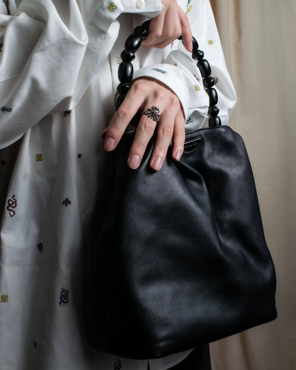 "Christian Dior" Maris Pearl series gathered design leather bag