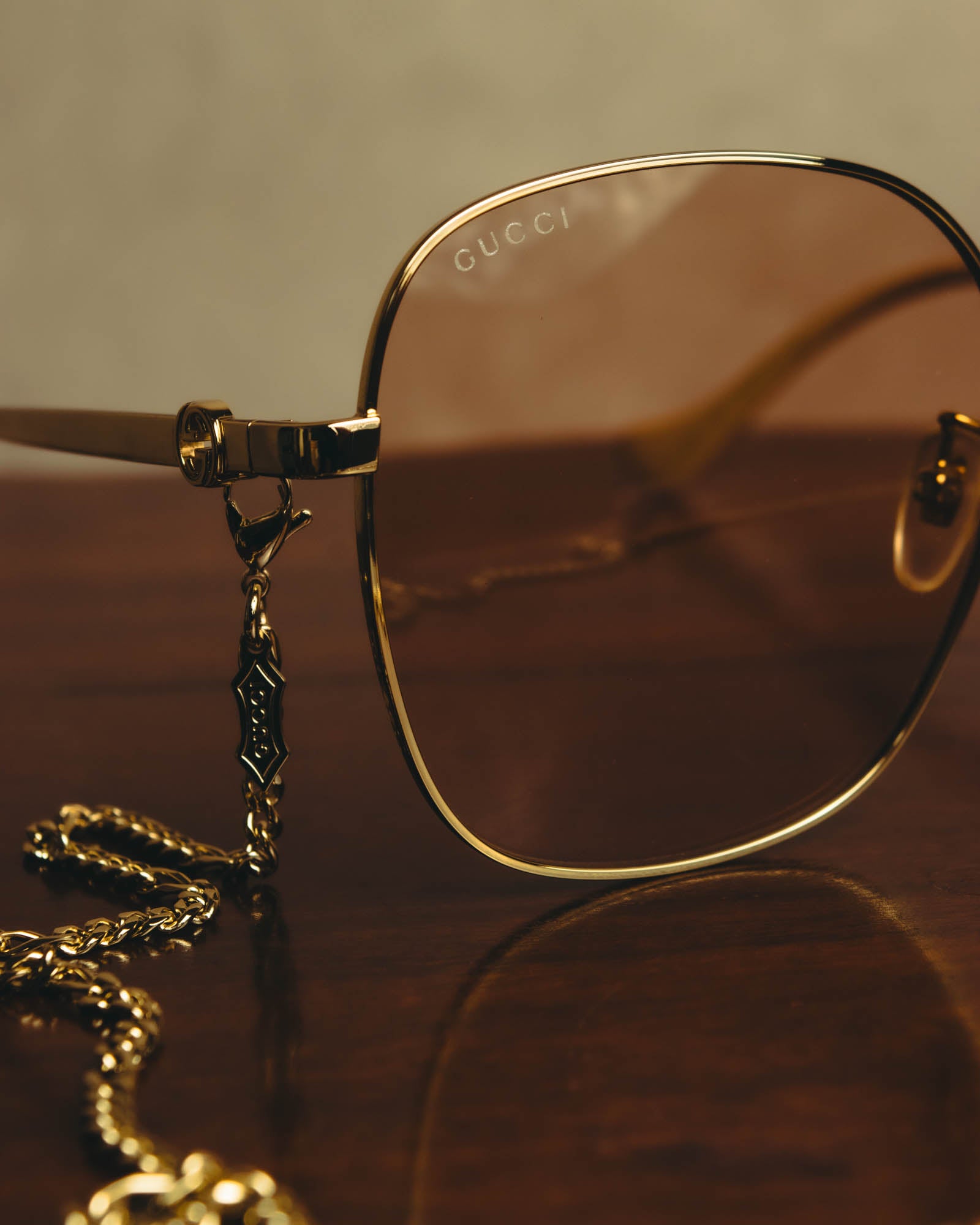 -SPECIAL- “GUCCI” 2016-2022 chain detailed oversized sunglasses