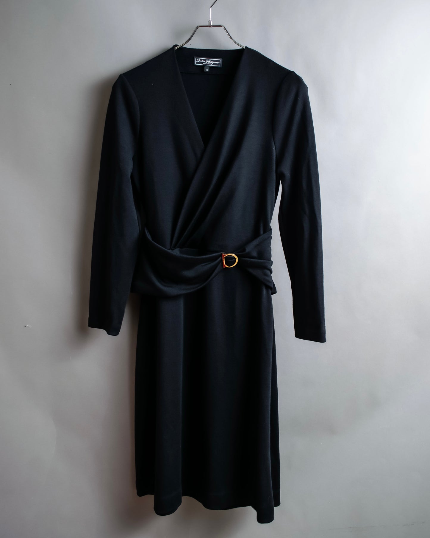 "Salvatore Ferragamo" Gancini motif belted design long dress