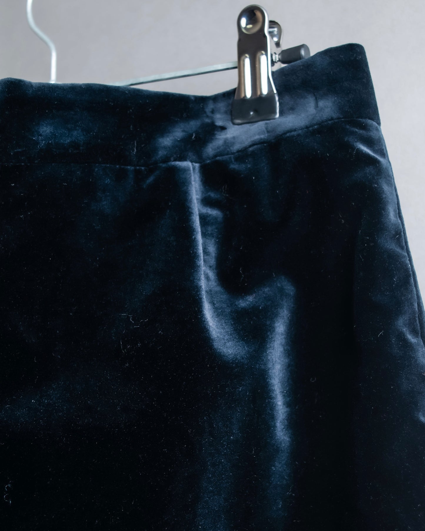 "DRIES VAN NOTTEN" Beautiful velvet straight line slacks