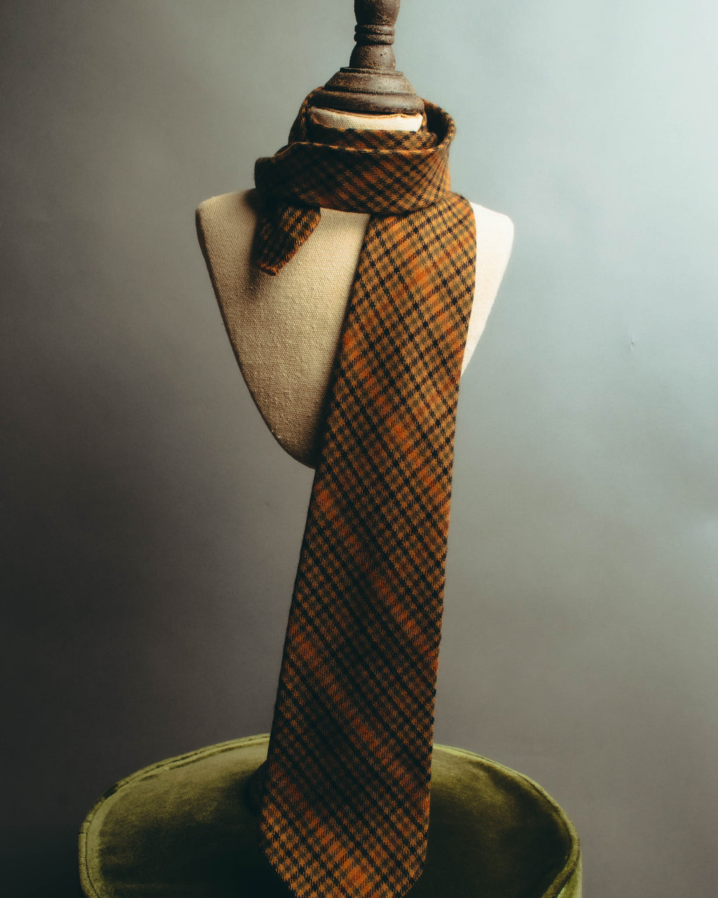 -SPECIAL- “HERMÈS” 70’s-90’s Glen plaid cashmere tie