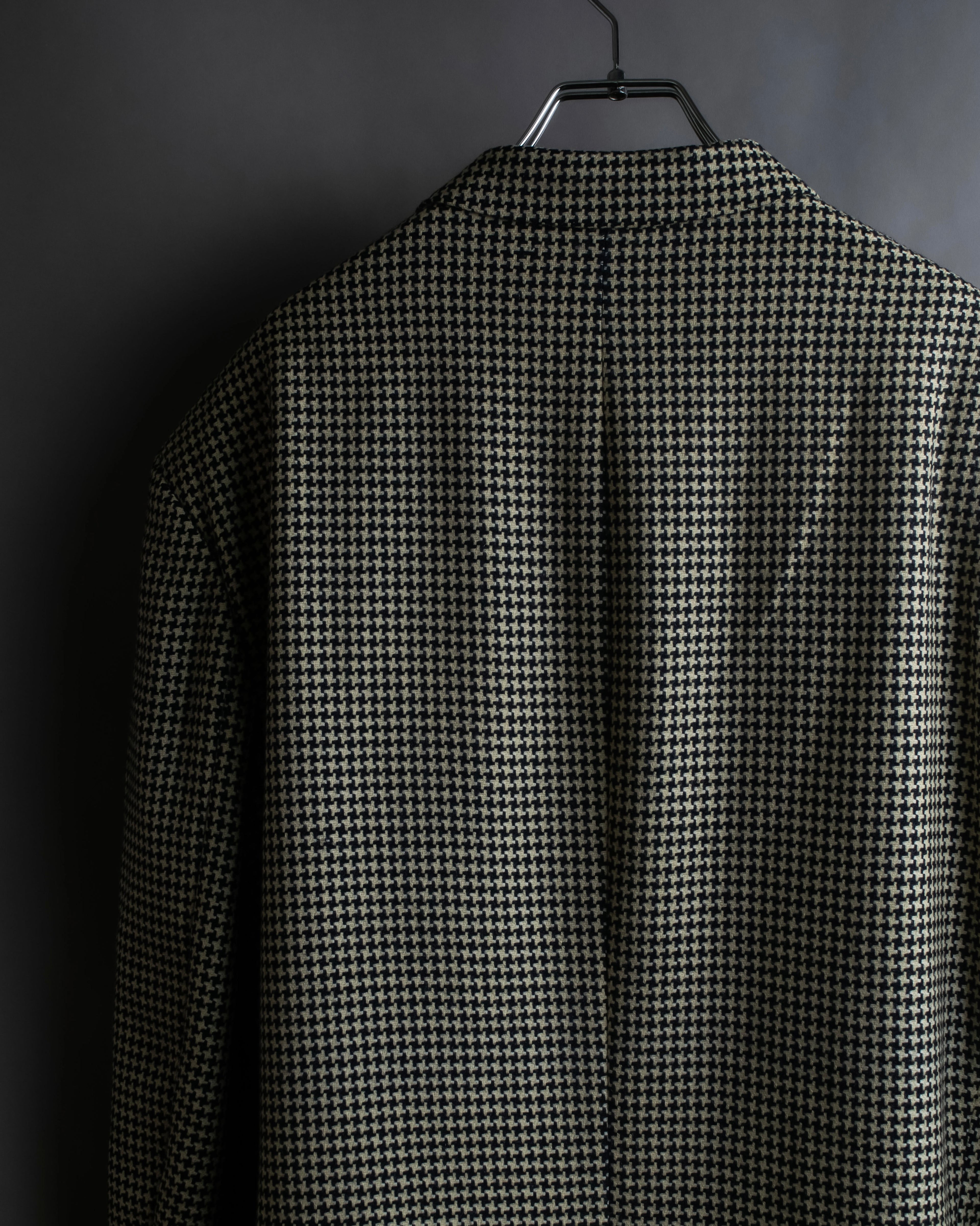 "HUGO BOSS" Houndstooth structured shoulder line tailored jacket