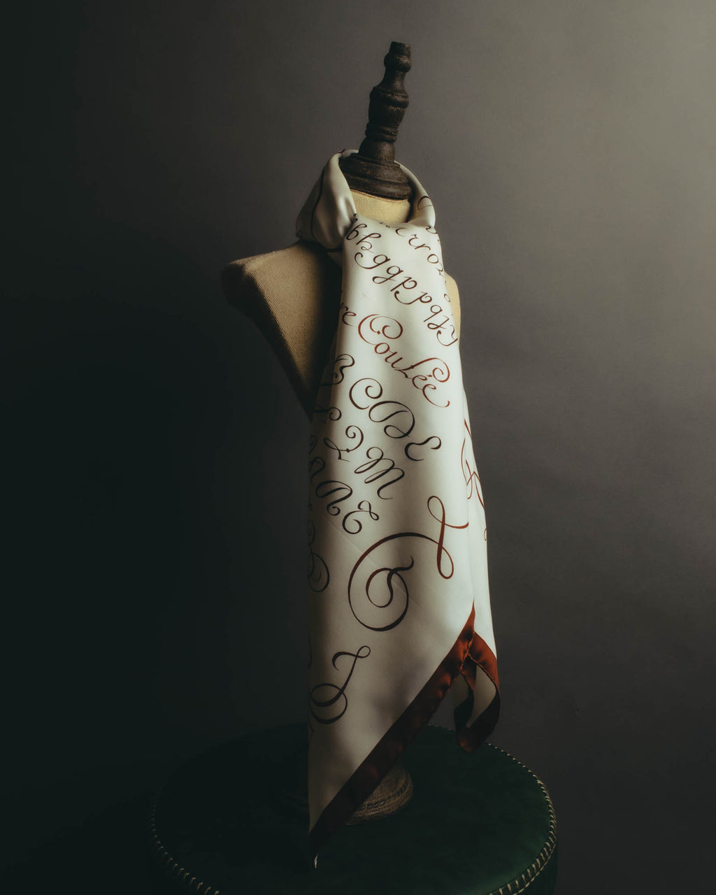 "Hermès" 90's Calligraphy print silk scarf