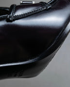 "PRADA" Metal band design leather heel loafers