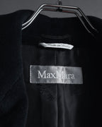 Abrigo doble botonadura estilo pea coat de los años 90-00 de "Max Mara"