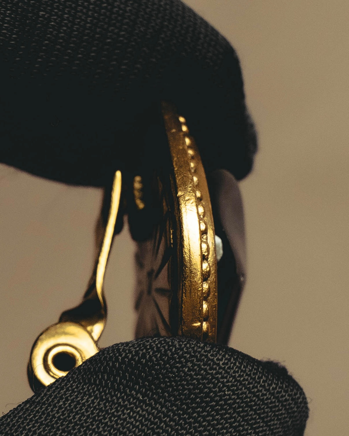 "Yves Saint Laurent" 80's-90's Sculptural black cabochon clip-on earrings