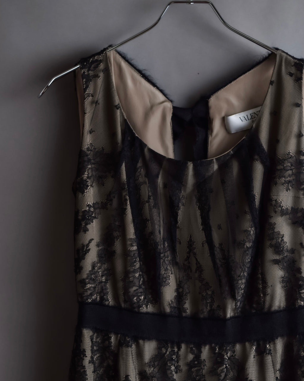 "VALENTINO" Lace layered ribbon design sleeveless dress