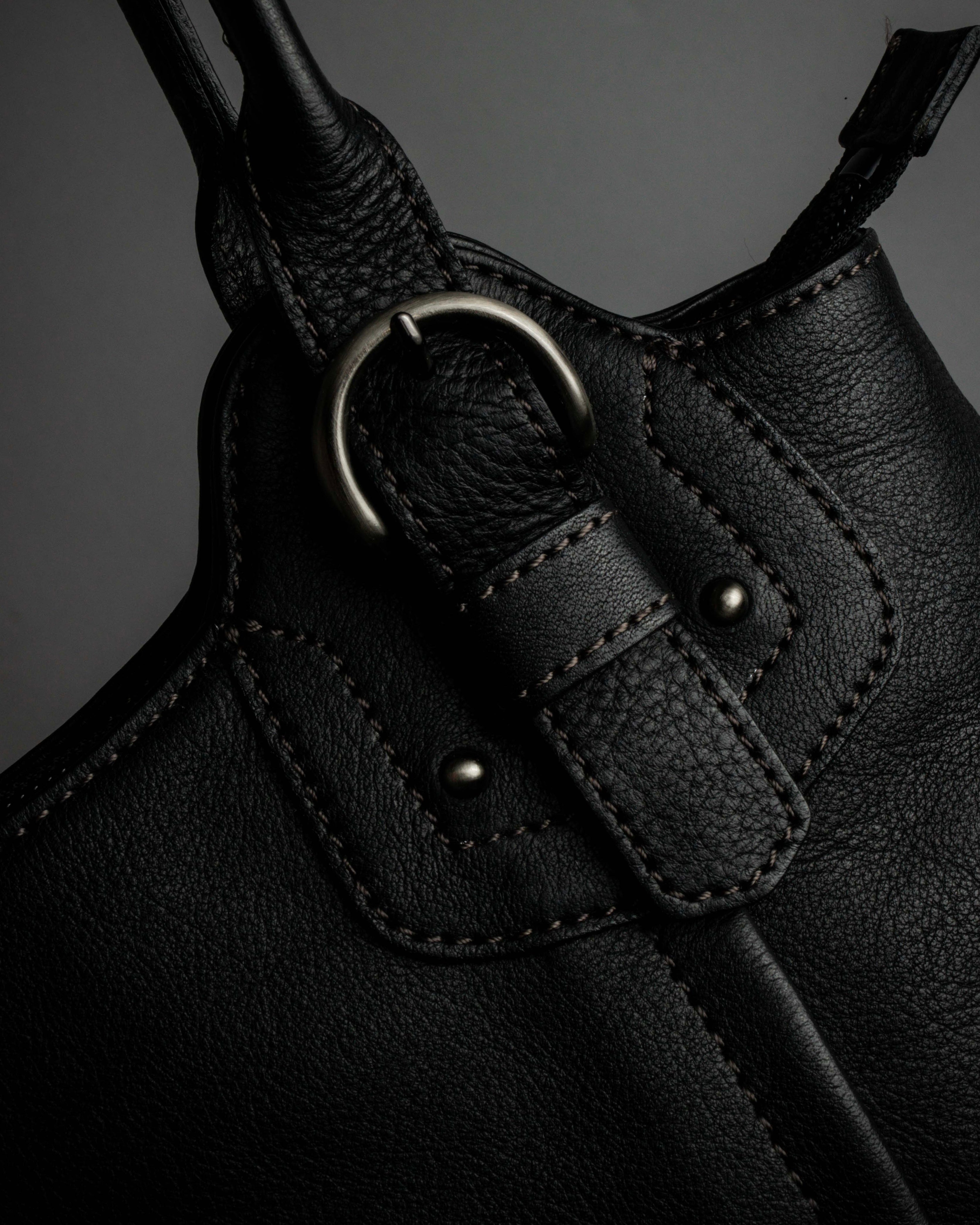 "Mila Schön" Horizontal minimalist metal fittings leather one-handle bag