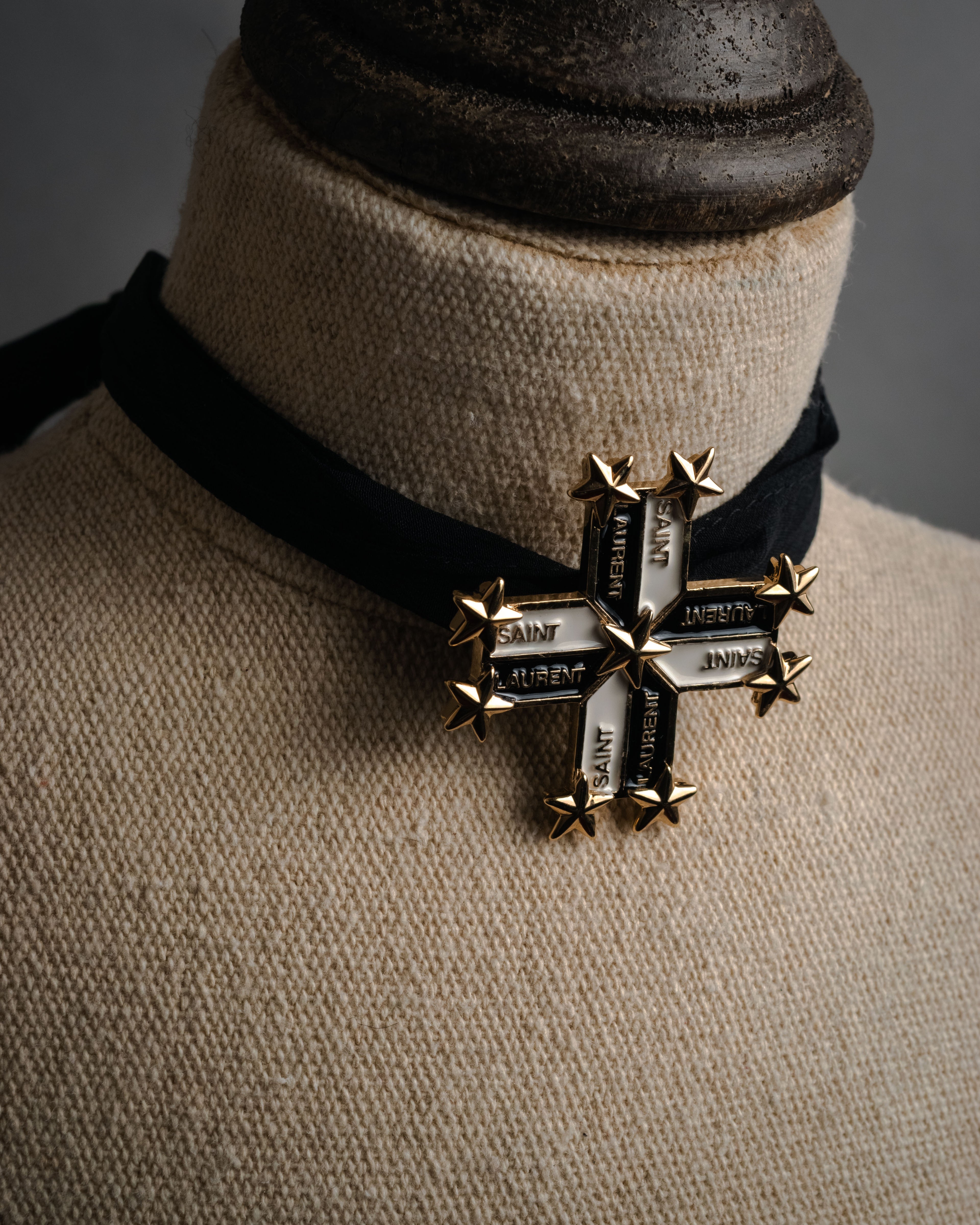 –SPECIAL– “SAINT LAURENT”
2013-2016 Cross star silk ribbon choker