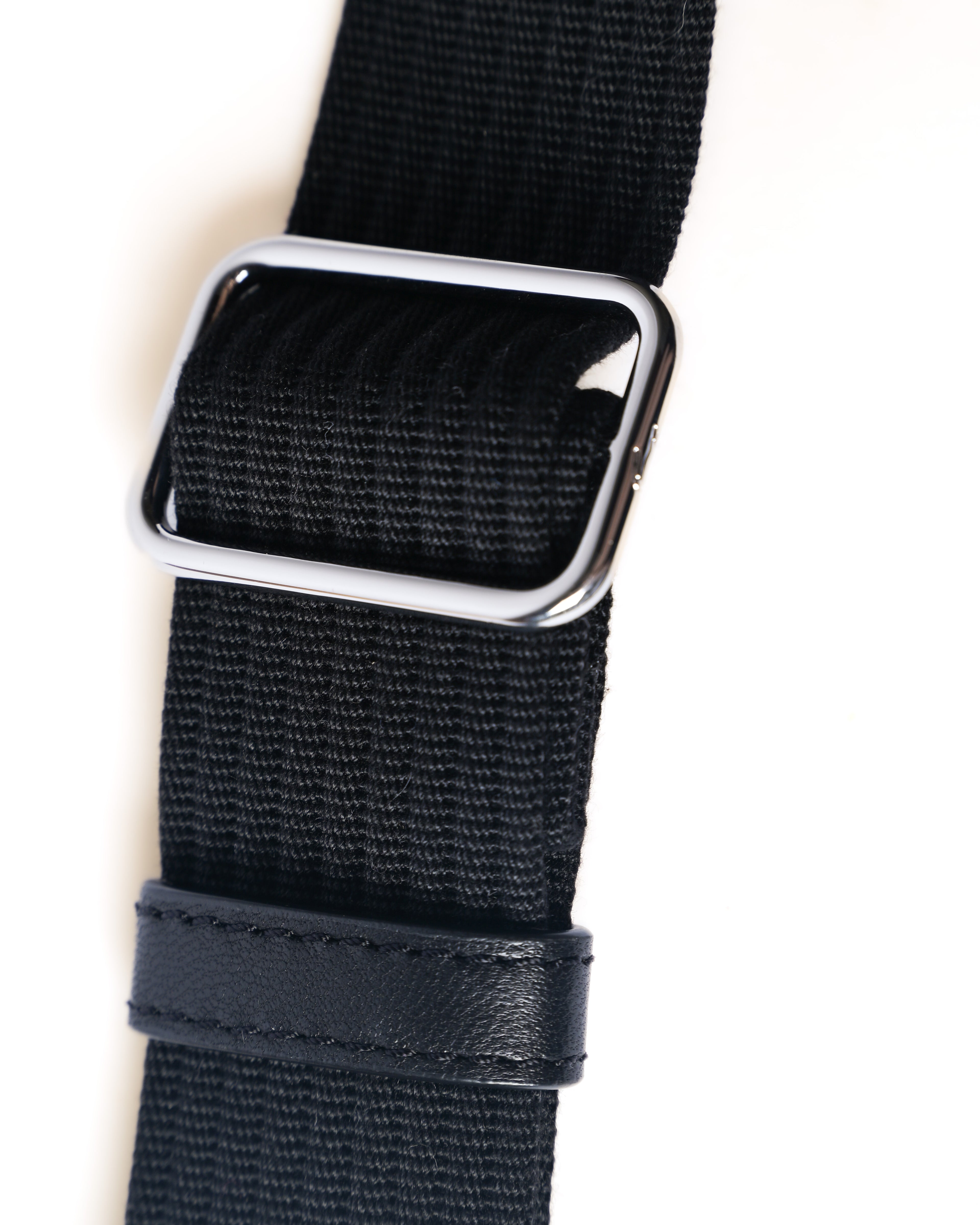LACOSTE/ “Lenglen” Leather Pleated 2 Way Handbag Black
