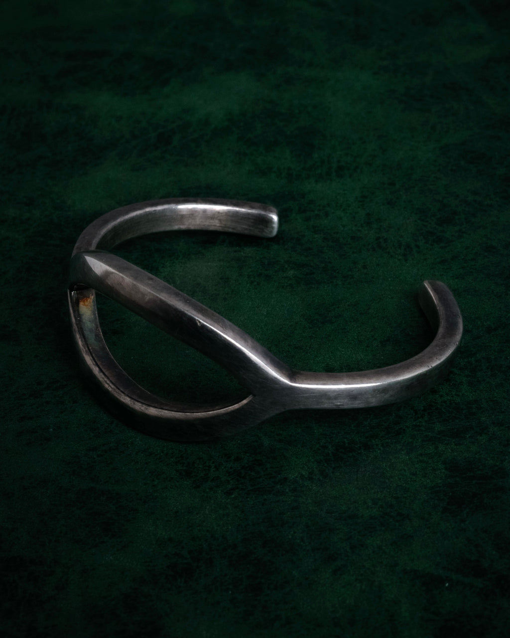 “PHILIPPE AUDIBERT” 2010’s Sculptural openwork cuff bangle