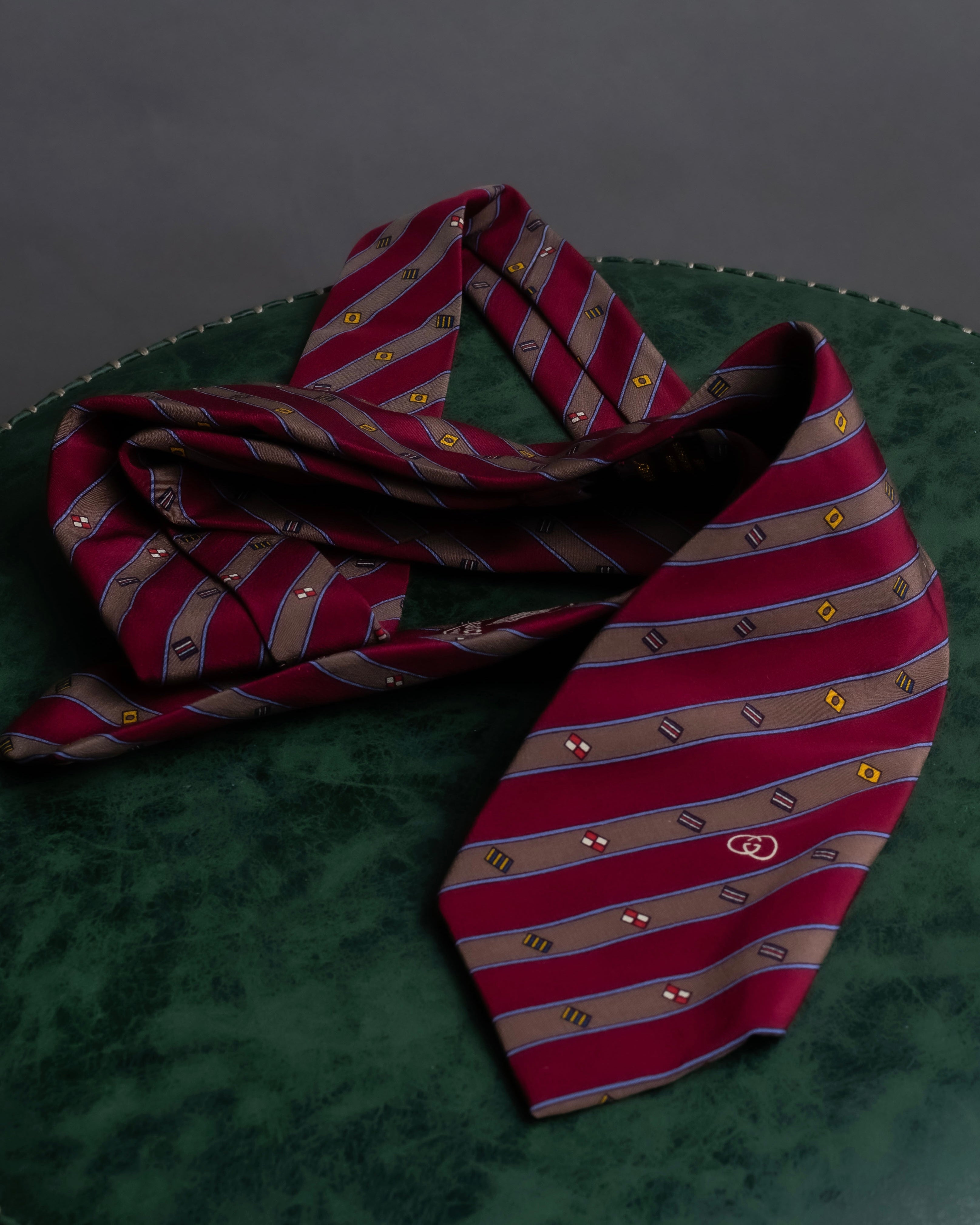 "GUCCI" Burgundy color diagonal stripe silk neck tie