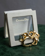 "Christian Dior" Oval ribbon motif gold brooch