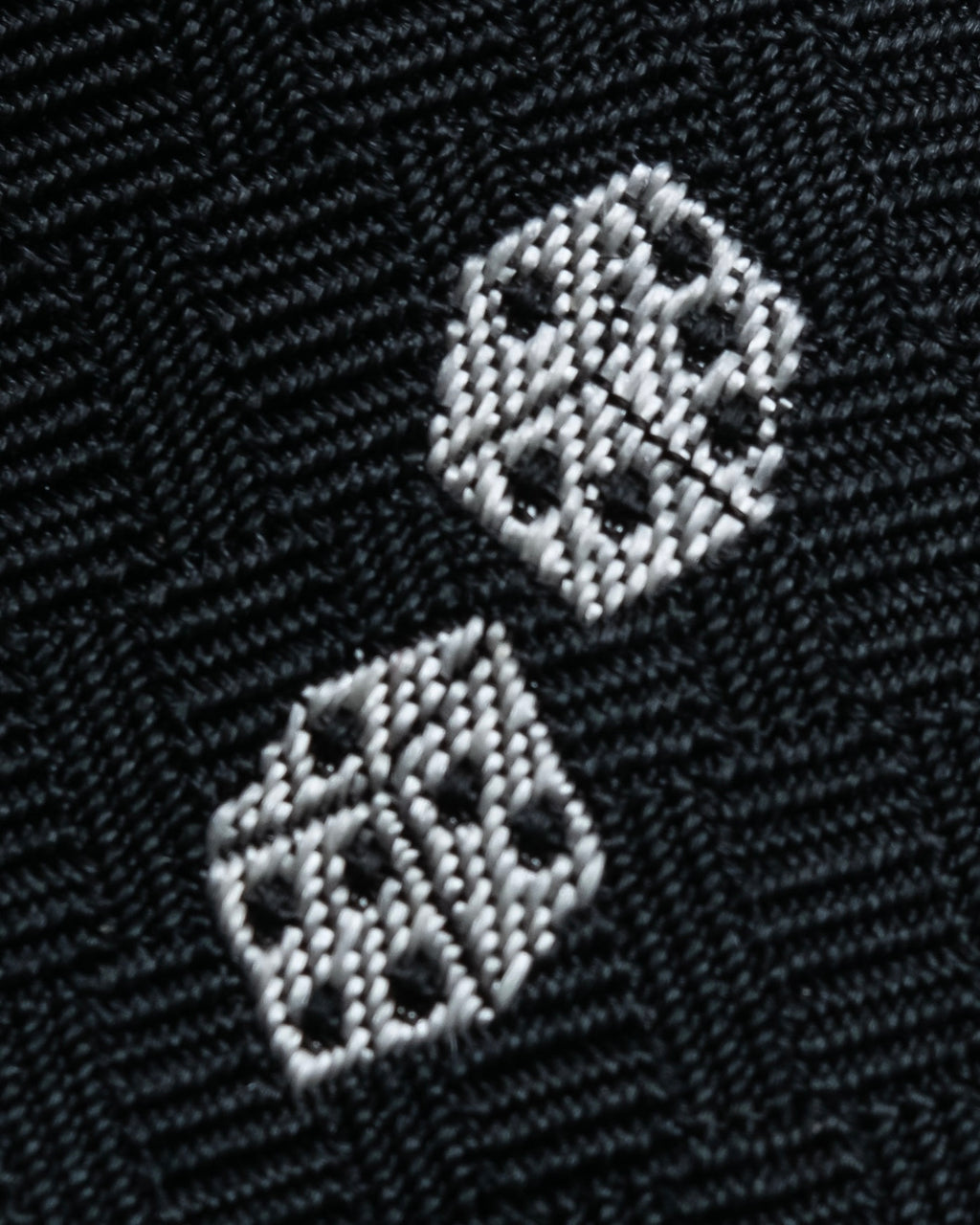 "HERMES" Dice embroidery design silk neck tie