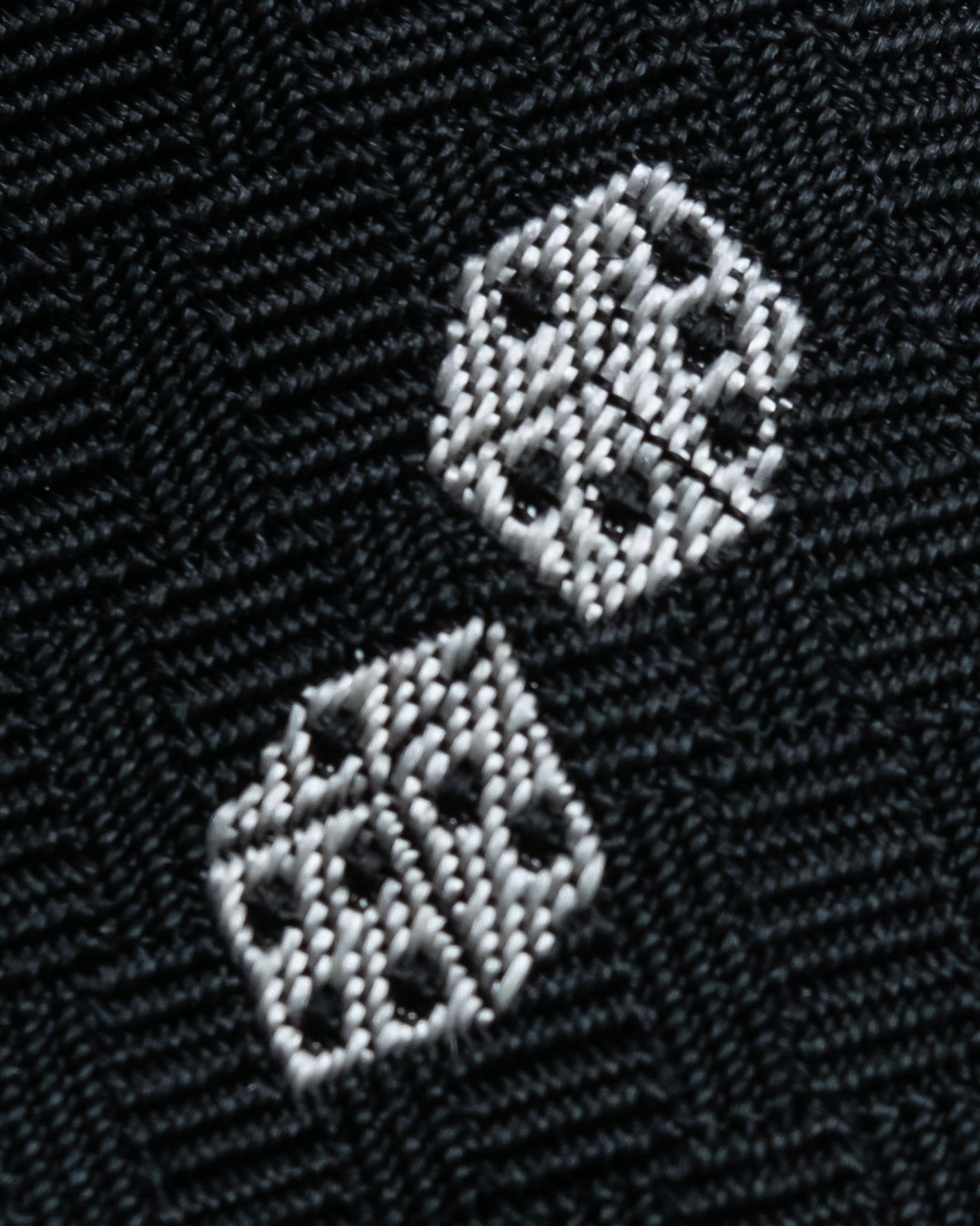 "HERMES" Dice embroidery design silk neck tie