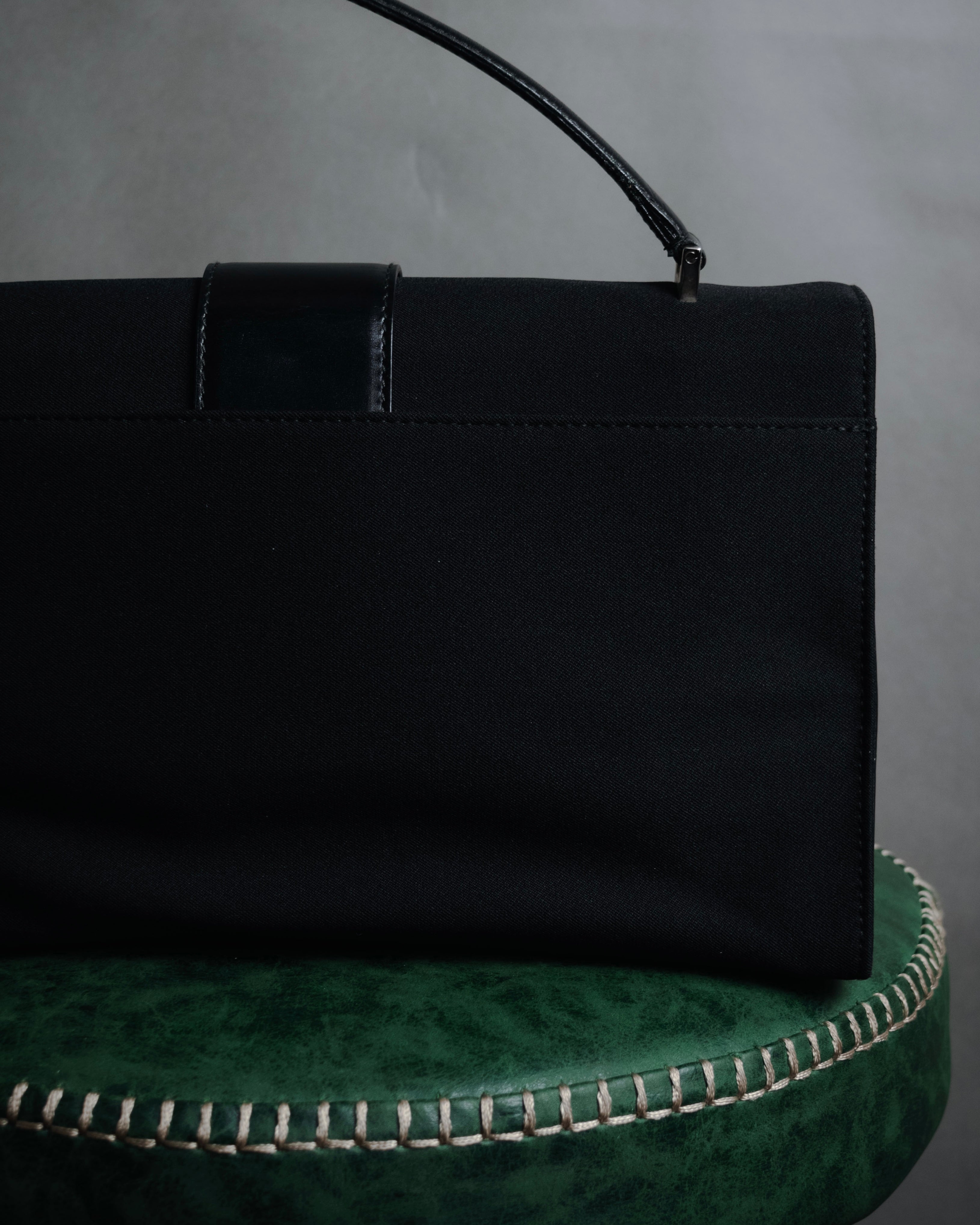 Salvatore Ferragamo フェラガモショルダーバッグ FERRAGAMO（フェラガモ） ショルダーバッグ TRAVEL EMBOSSED BLOCCO 24