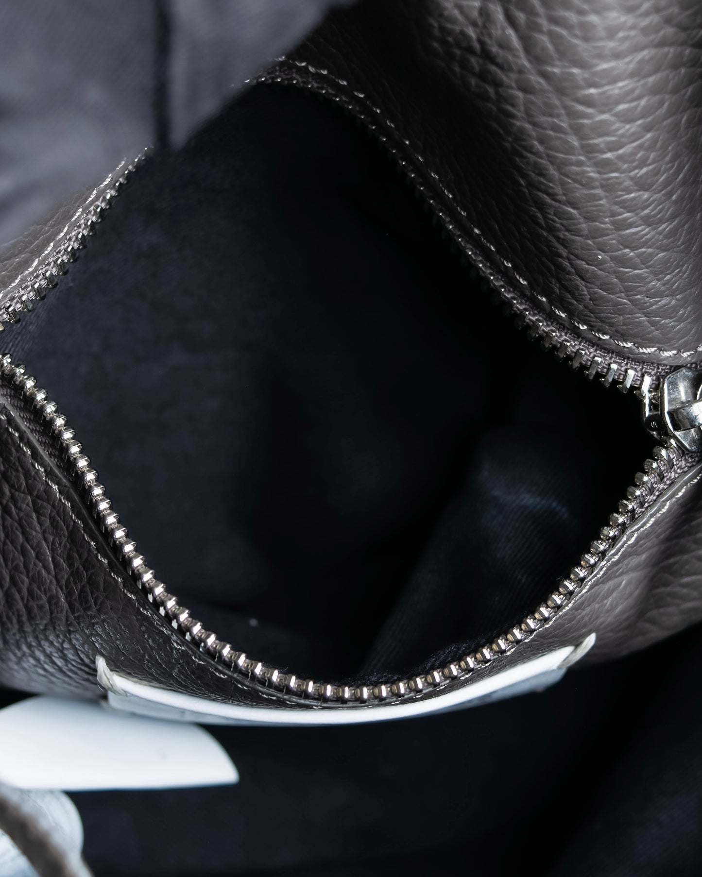 "MAISON MARGIELA" Horizontal design calf leather shoulder bag