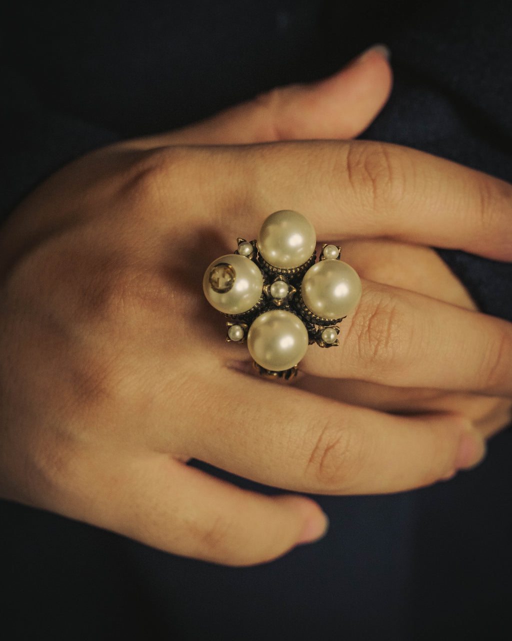 -SPECIAL- "GUCCI" 2015-2022 Pearl cluster sculptural statement ring