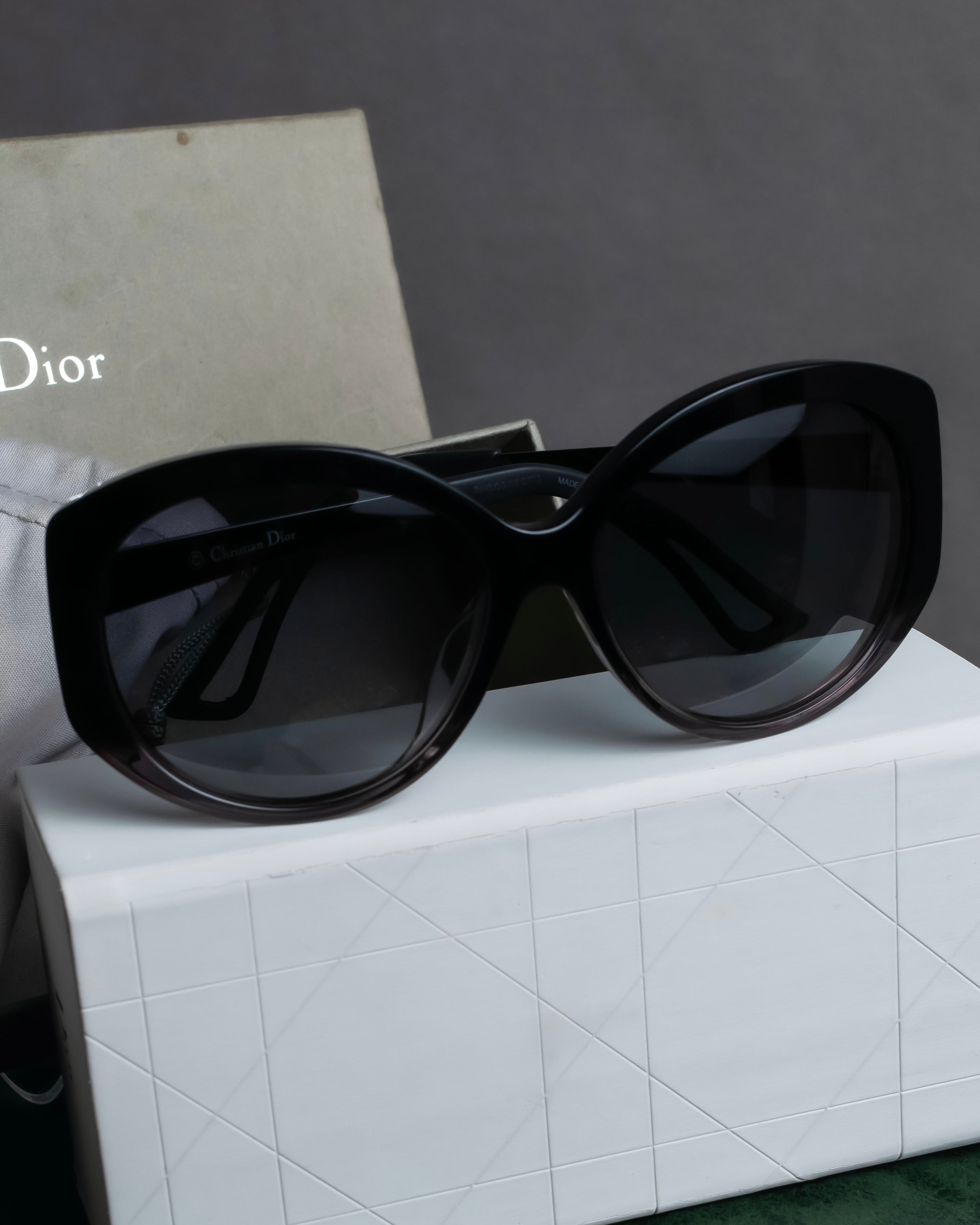 "Christian Dior" Cat eye frame black acetate sunglasses