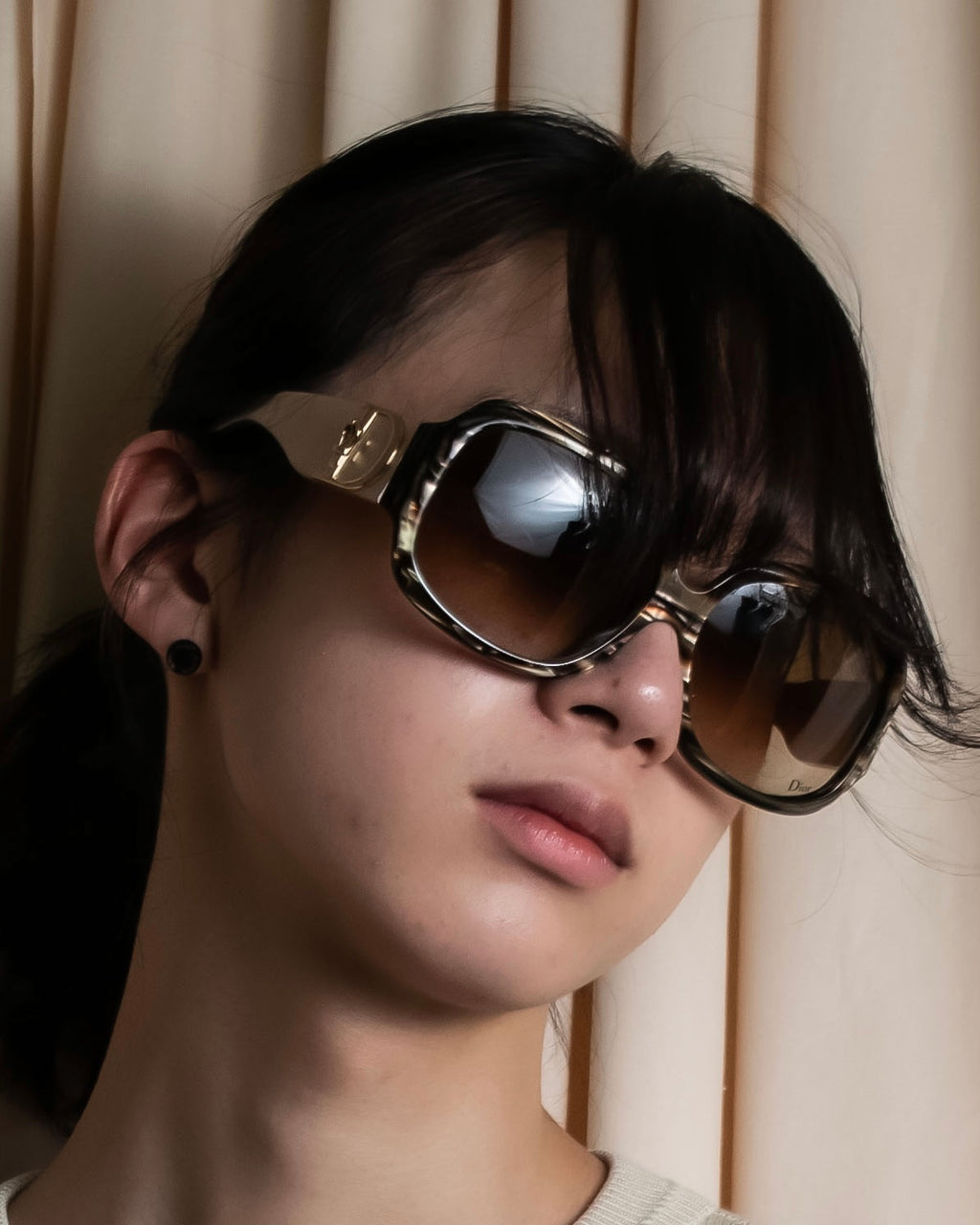 "Christian Dior" Tortoiseshell buckle detail sunglasses