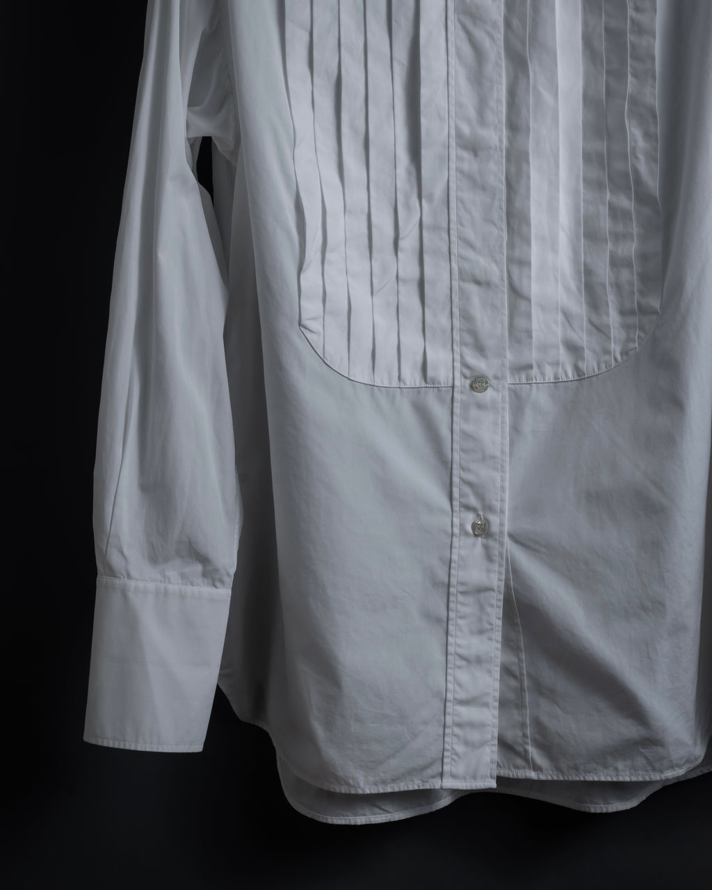 "CHANEL" 96's Spring collection tuck pleats shirt