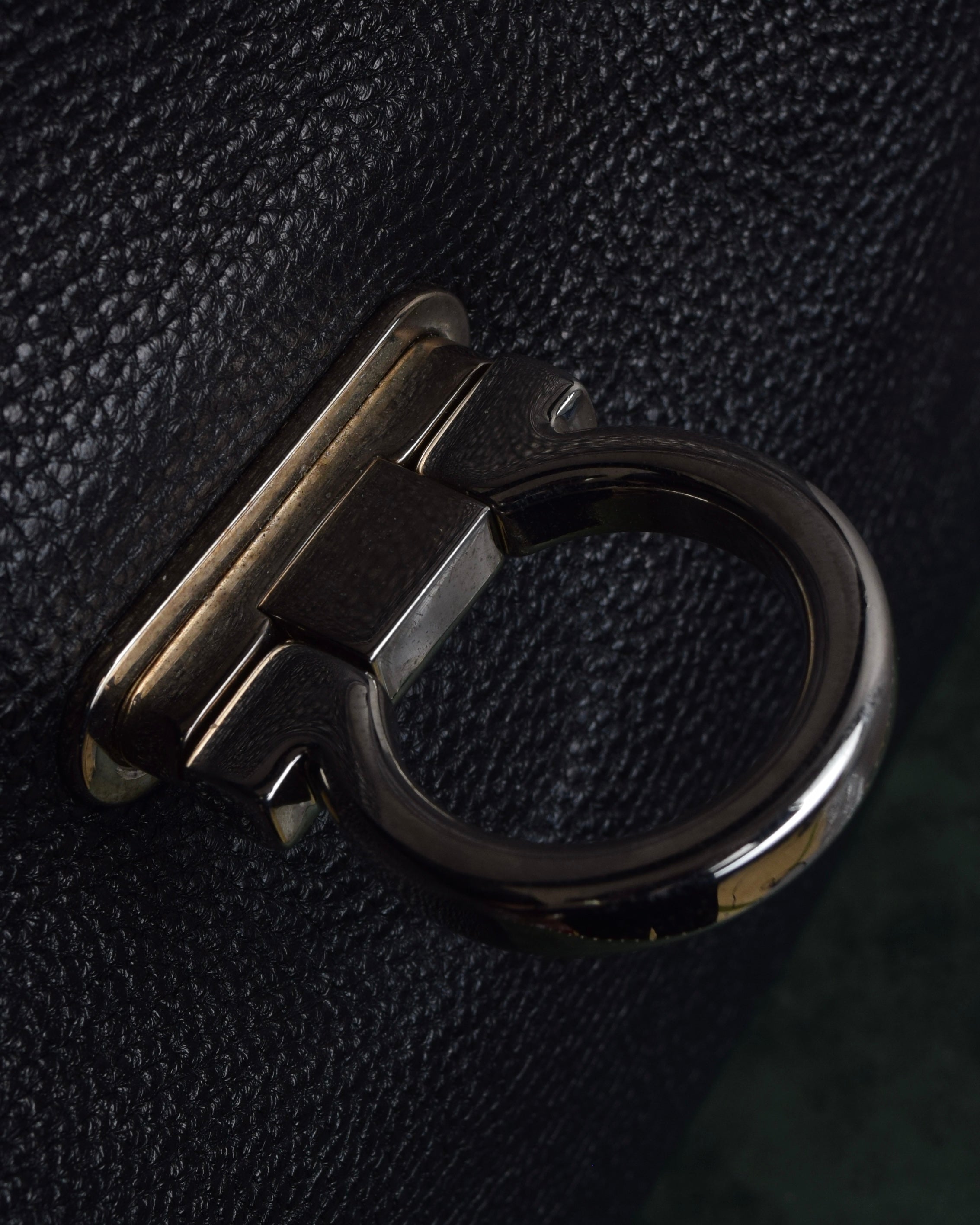 "Salvatore Ferragamo" Gancini motif design large leather shoulder bag