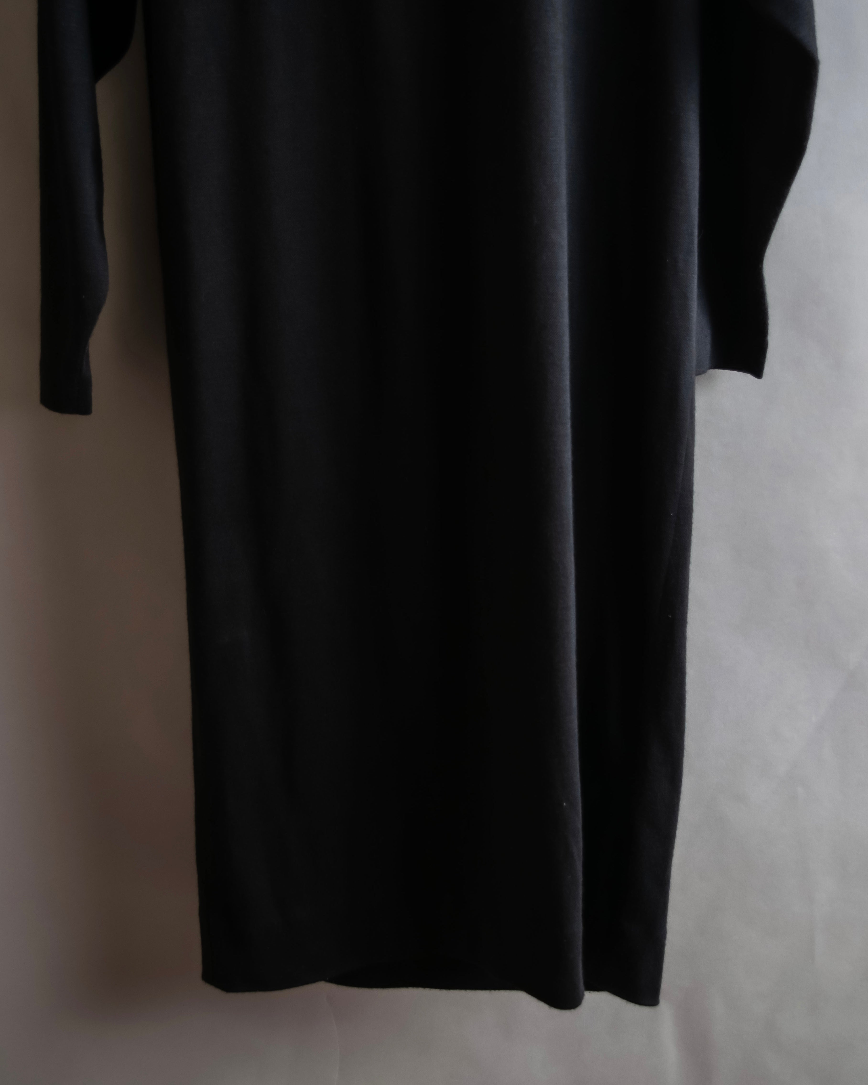 "LANVIN" Asymmetrical shoulder button design long dress