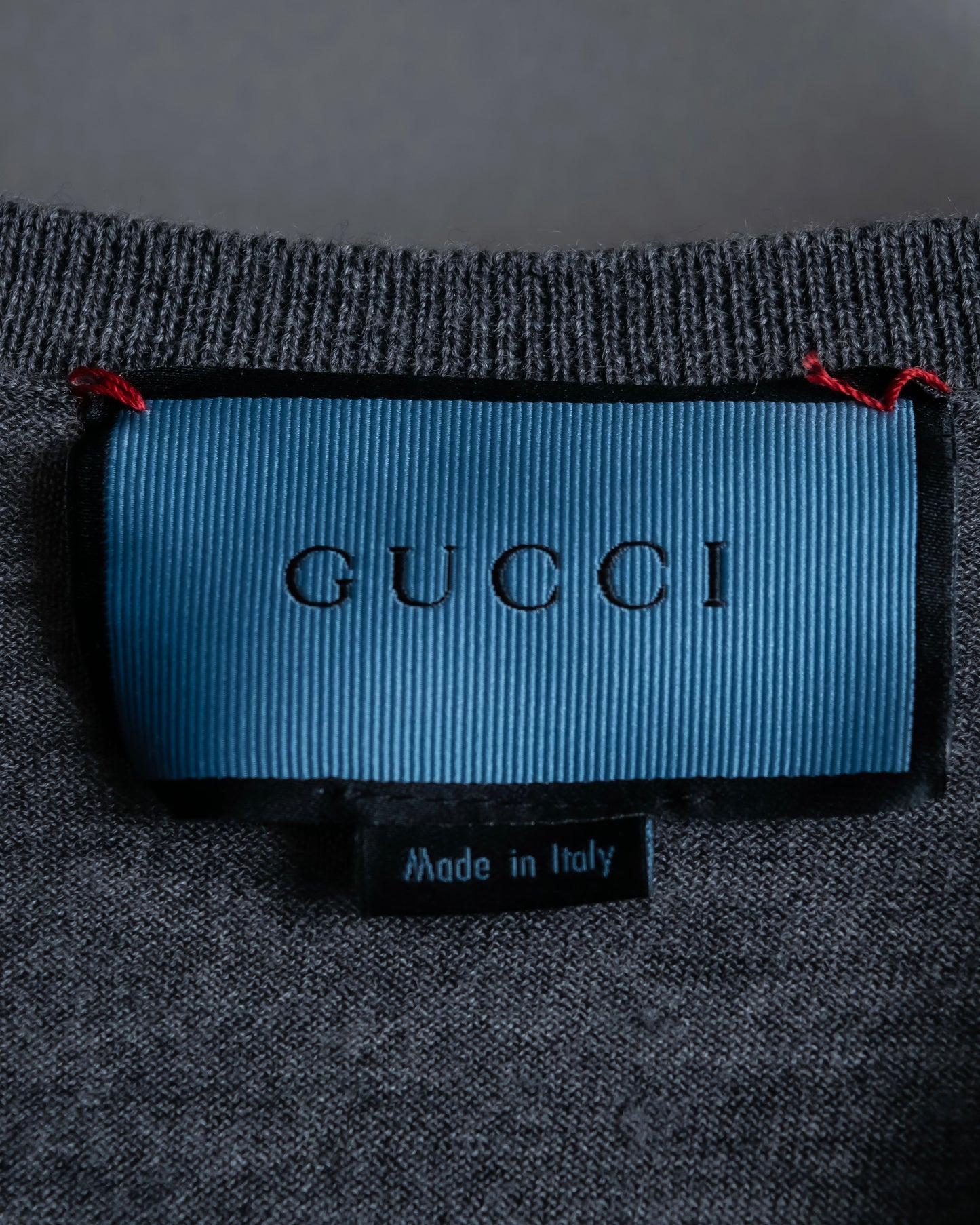 "GUCCI" Embroidered design V neck high gauge knit