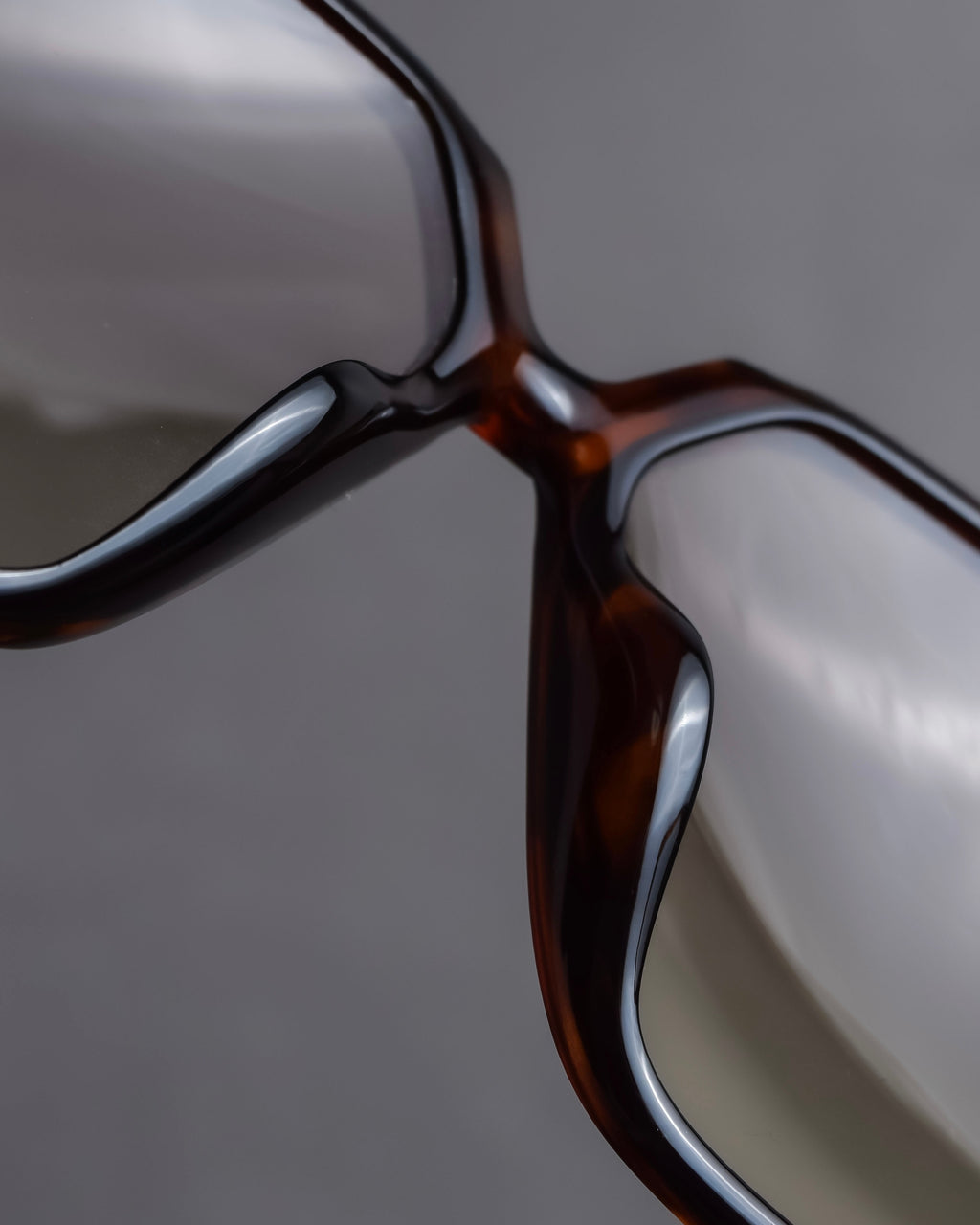 "Christian Dior Monsieur" Red temple gradient frame monsieur sunglasses