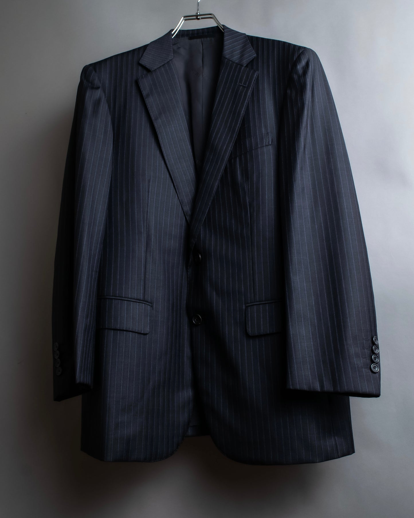 "BURBERRY" 2B tailored jacket & tapered silhouette slacks pinstripe pattern set up