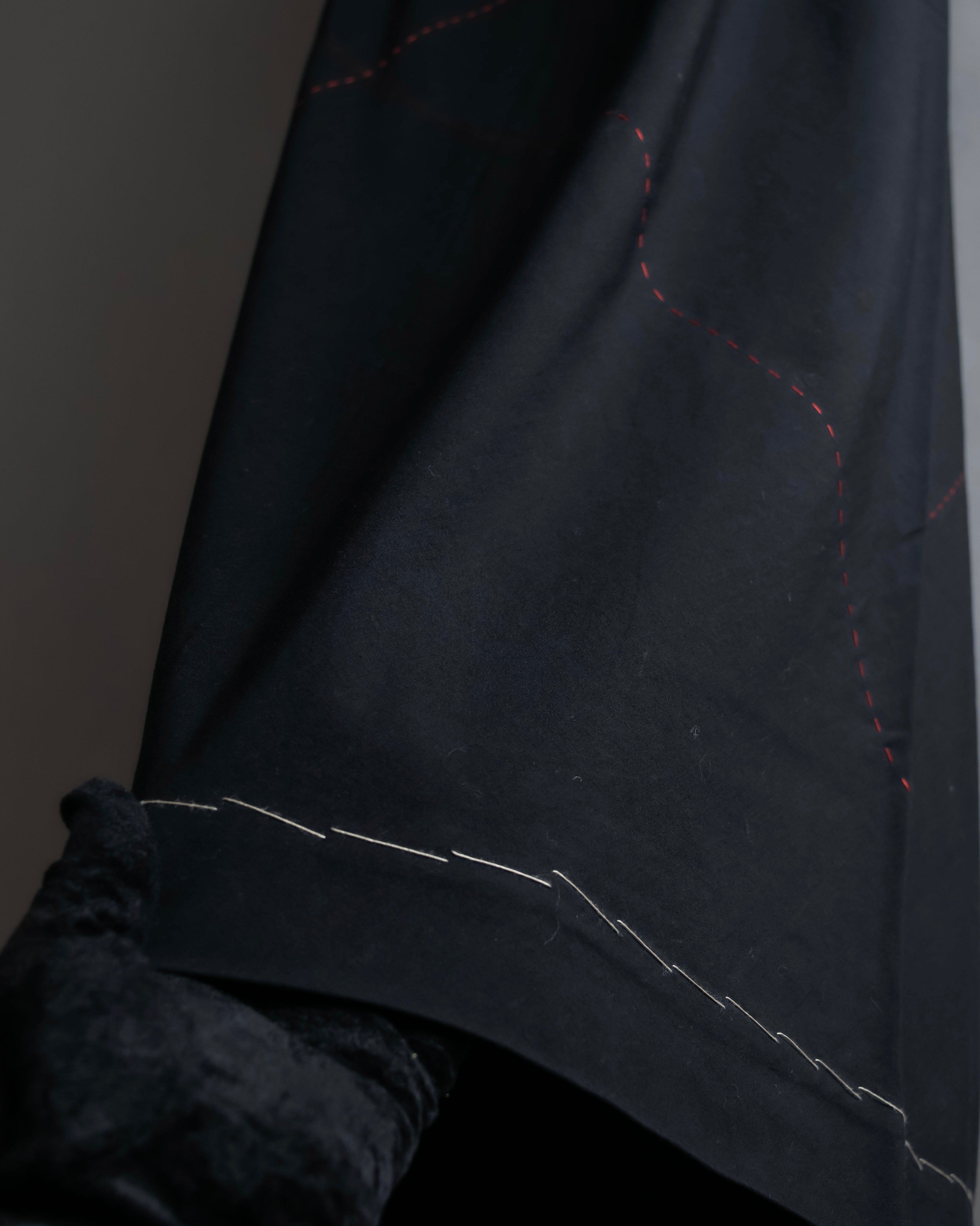 "YOHJI YAMAMOTO" Stitched hemline design flared skirt