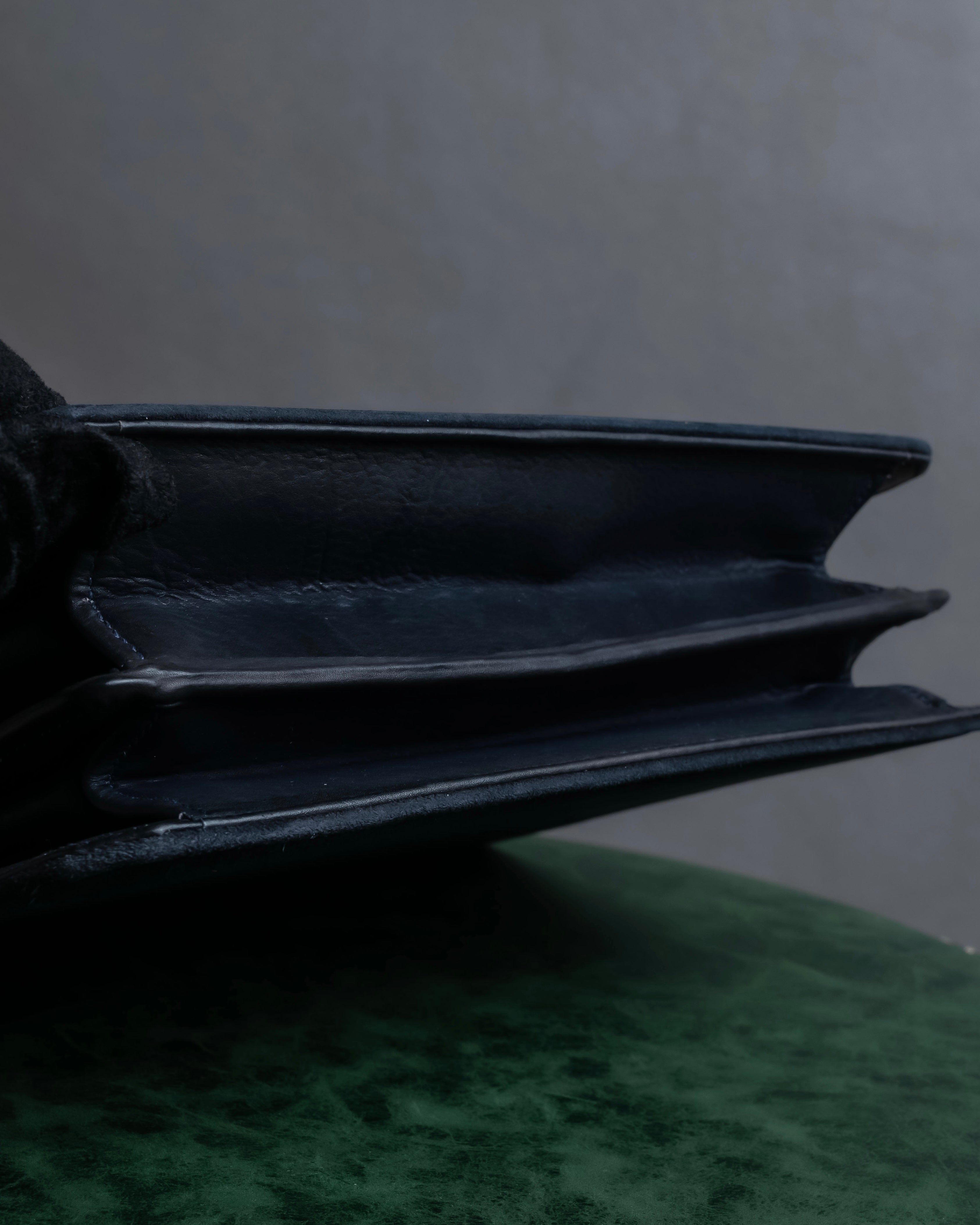 "GUCCI" Dark navy suede leather shoulder bag