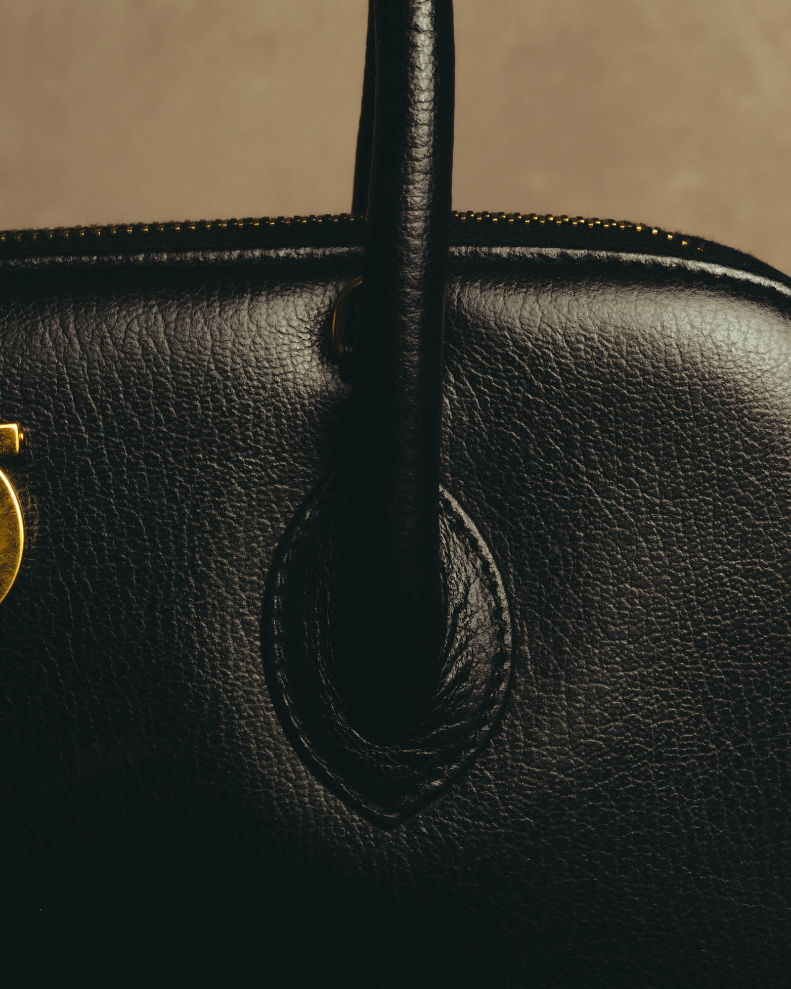 "Salvatore Ferragamo" 90's-00's Structured leather top handle bag