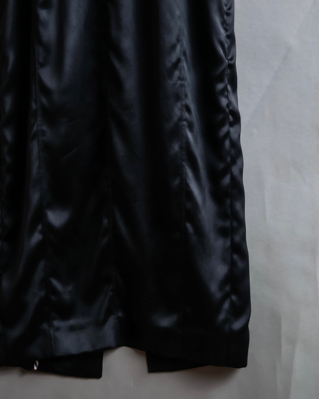 "THOM BROWNE" Shiny long hidden button shirt