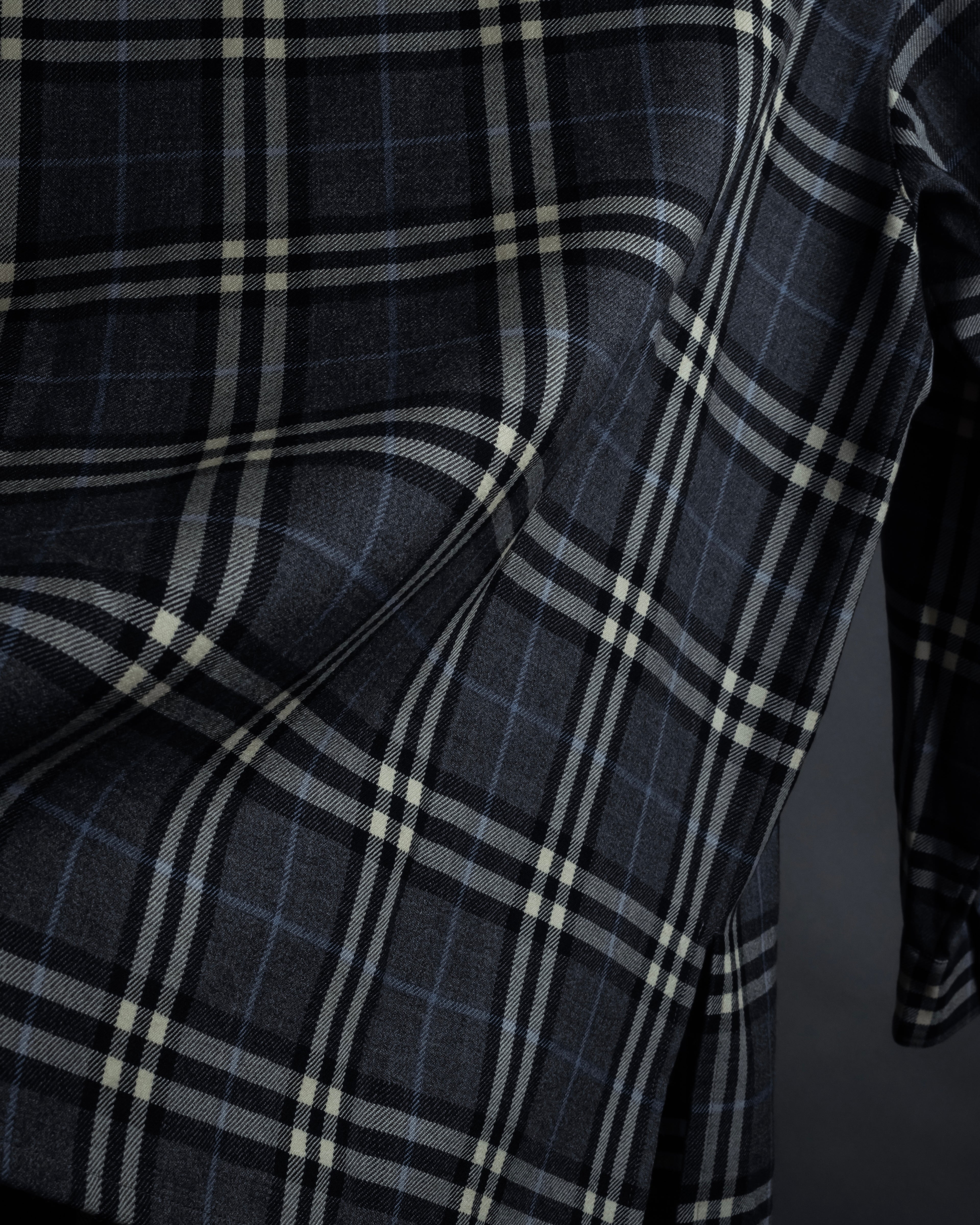 "BURBERRYS" Gold metal button design check pattern wool shirt