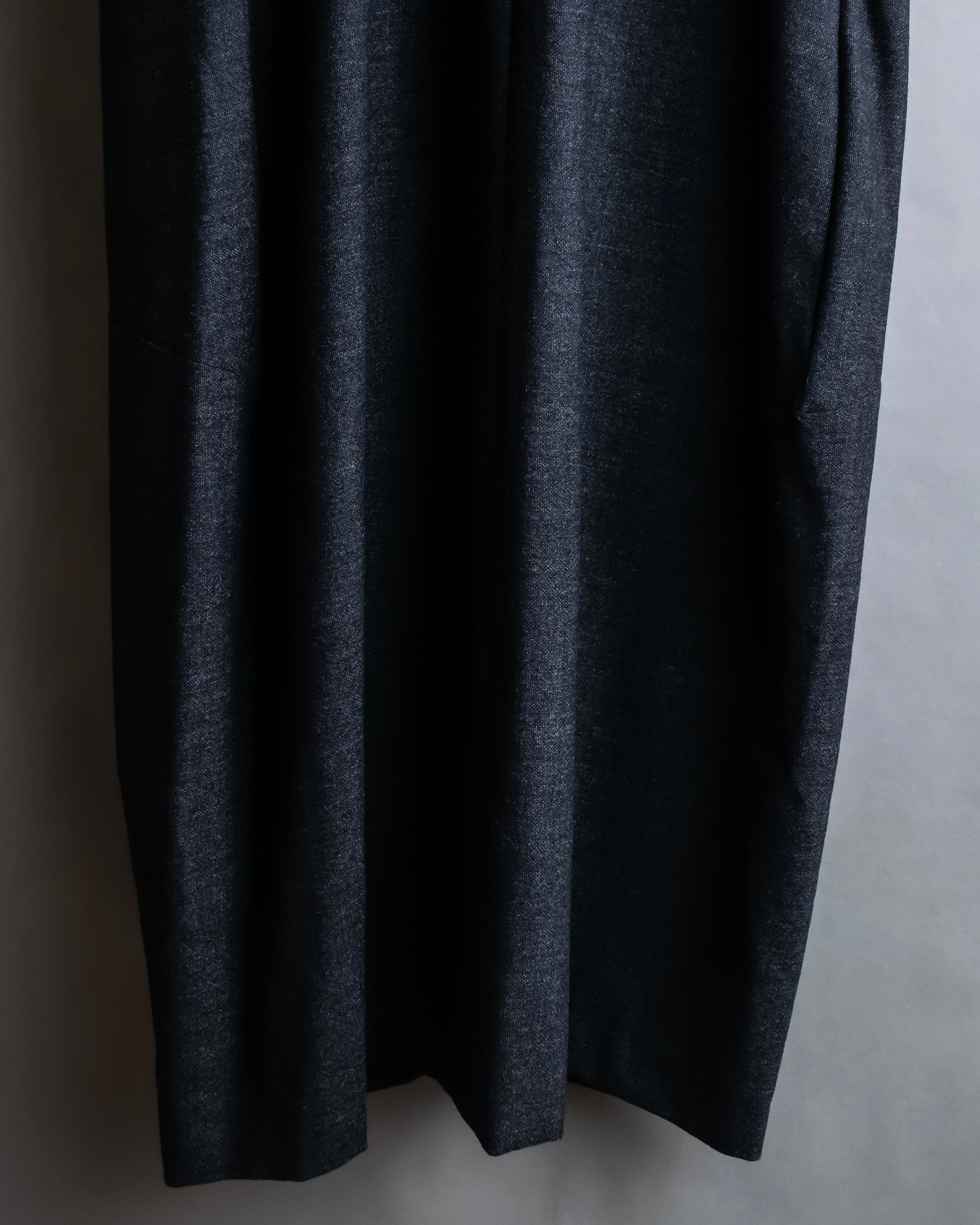 "MAISON MARGIELA" 16AW Deep tuck design sleeveless dress