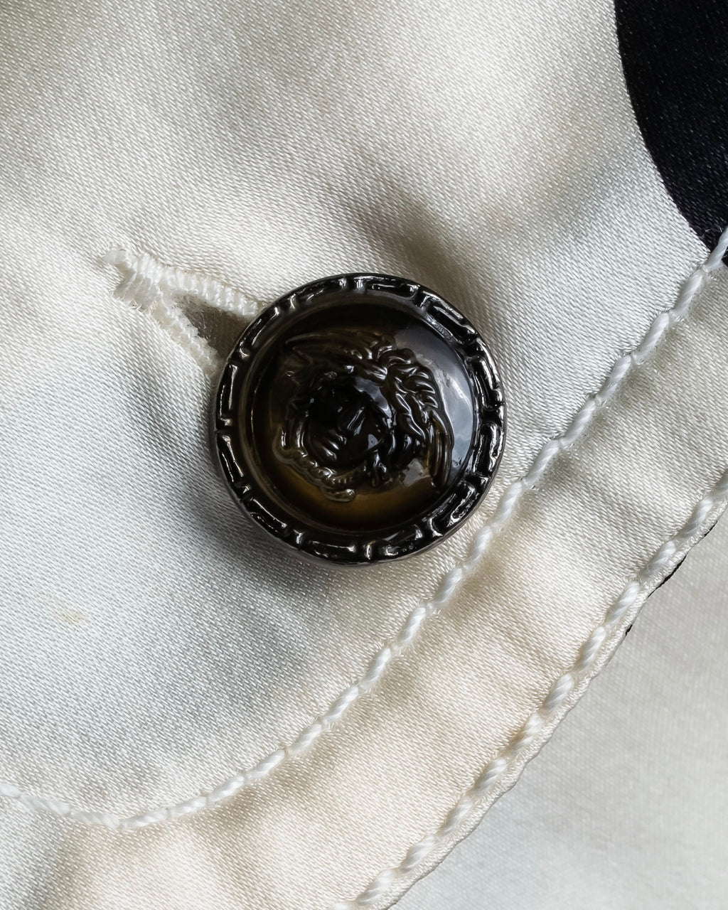 "GIANNI VERSACE" Irregular dot pattern silk shirt