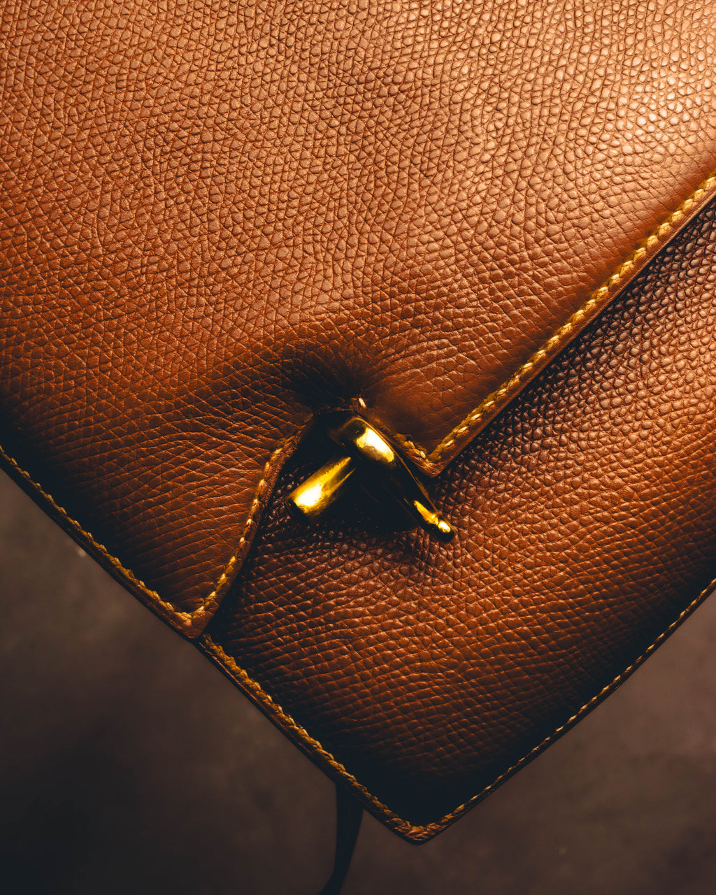 -SPECIAL- "Hermès" 80's Structured leather shoulder bag