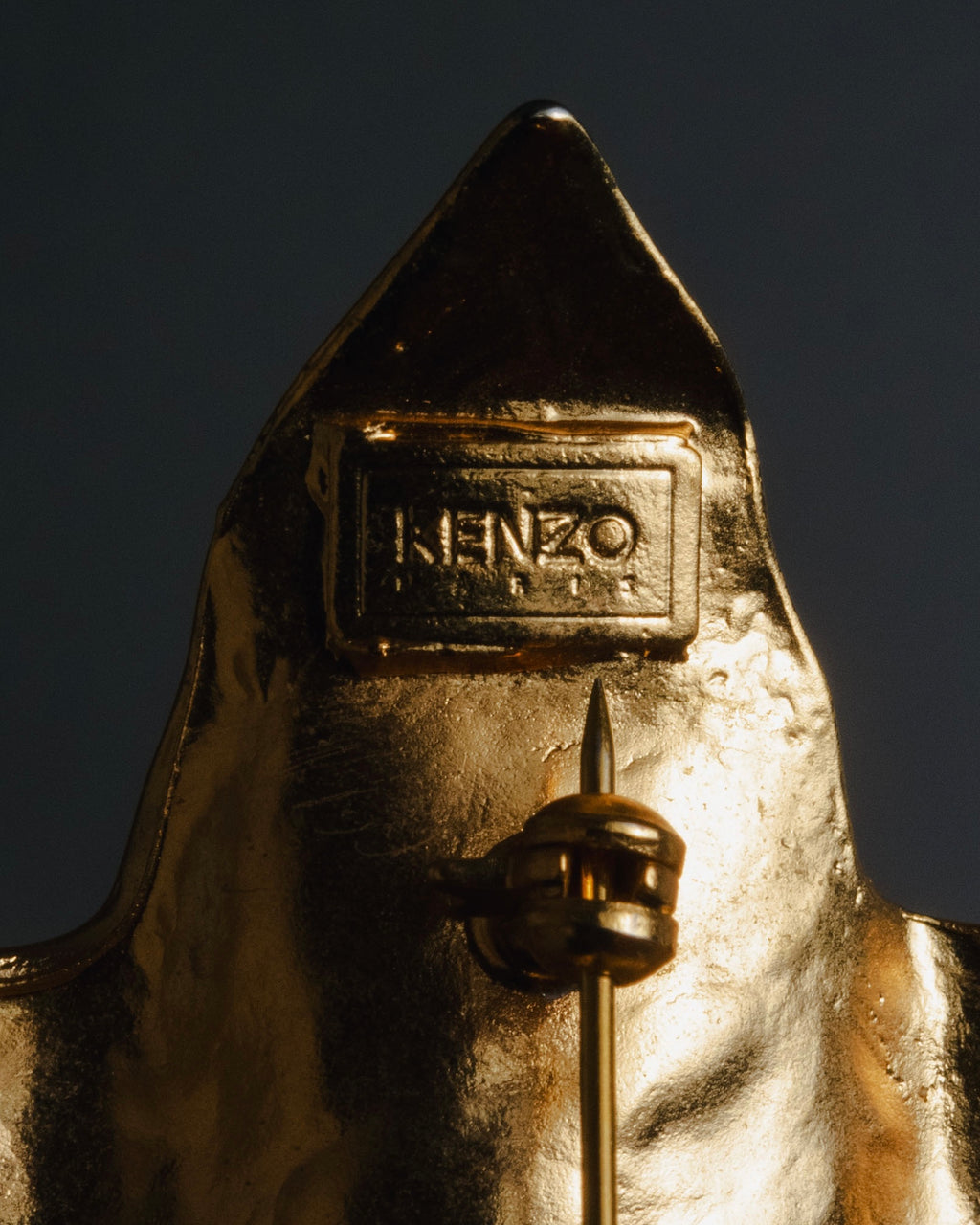 "KENZO" Botanical ivy bouquet brooch