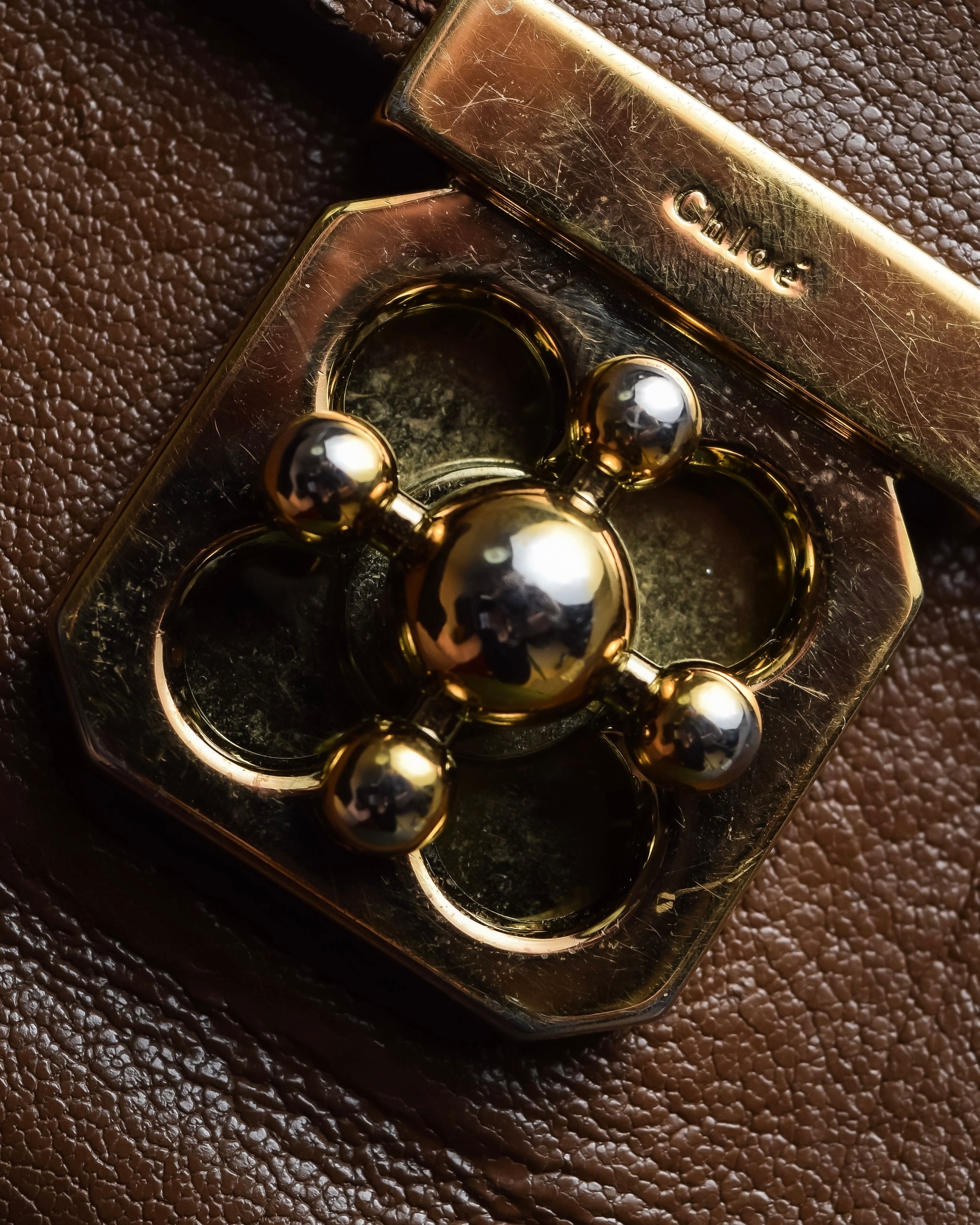 "Chloe" Fleur motif design leather long wallet